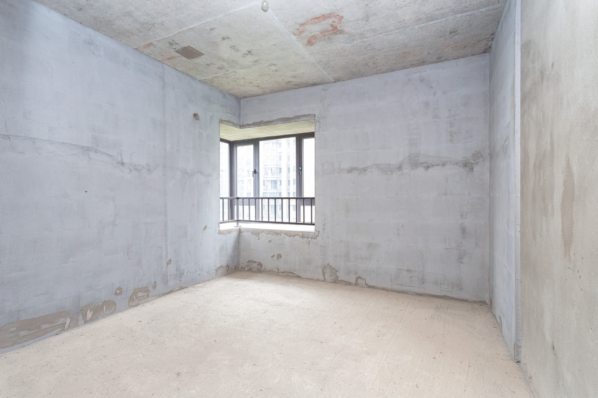 勤诚达境界城  5室2厅2卫    144.8万 勤诚达境界城  5室2厅2卫    144.8万卧室