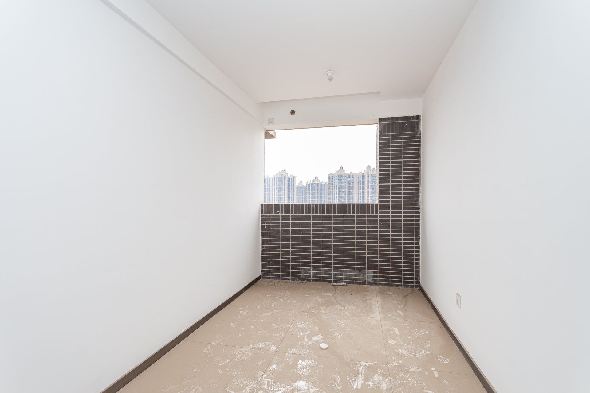 时代倾城五期 4室2厅2卫 110.0万 时代倾城五期 4室2厅2卫 110.0万其他