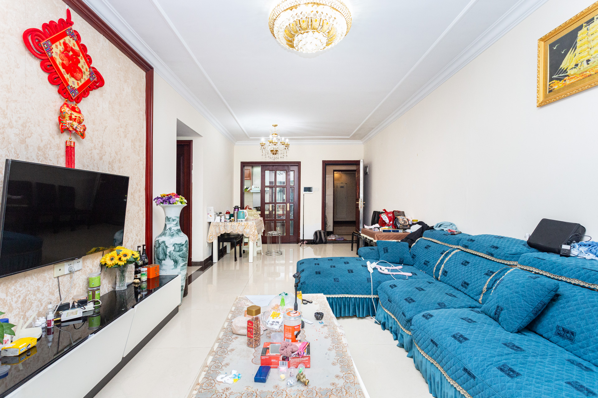 恒大名都 2室1厅1卫 55.0万 恒大名都 2室1厅1卫 55.0万客厅