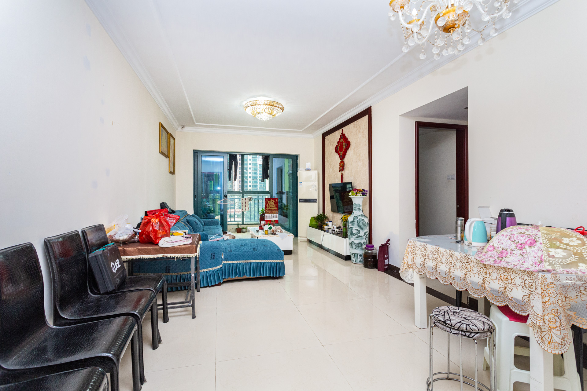 恒大名都 2室1厅1卫 55.0万 恒大名都 2室1厅1卫 55.0万客厅