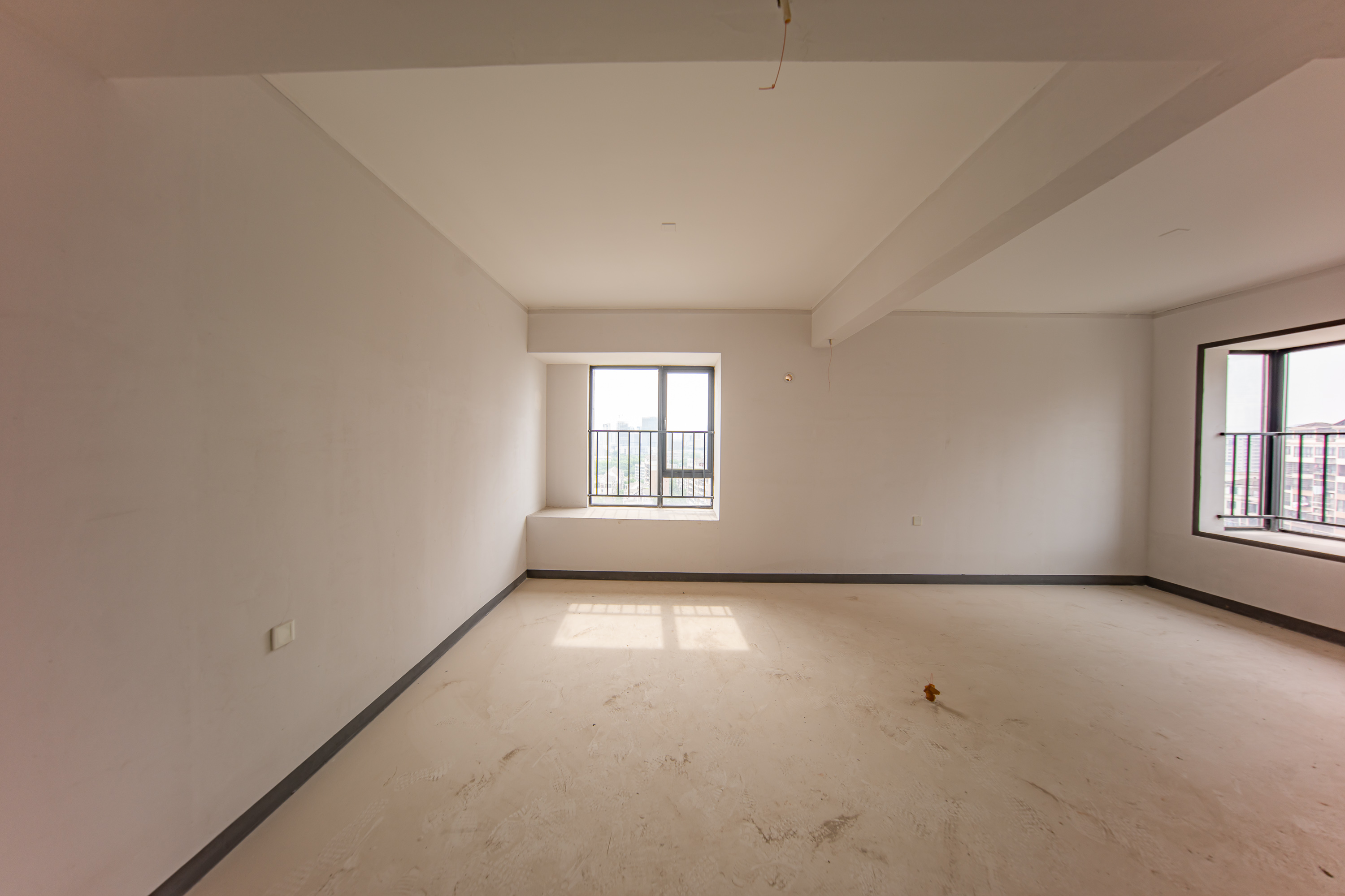 建投象山国际 4室2厅2卫 145.0万 建投象山国际 4室2厅2卫 145.0万卧室