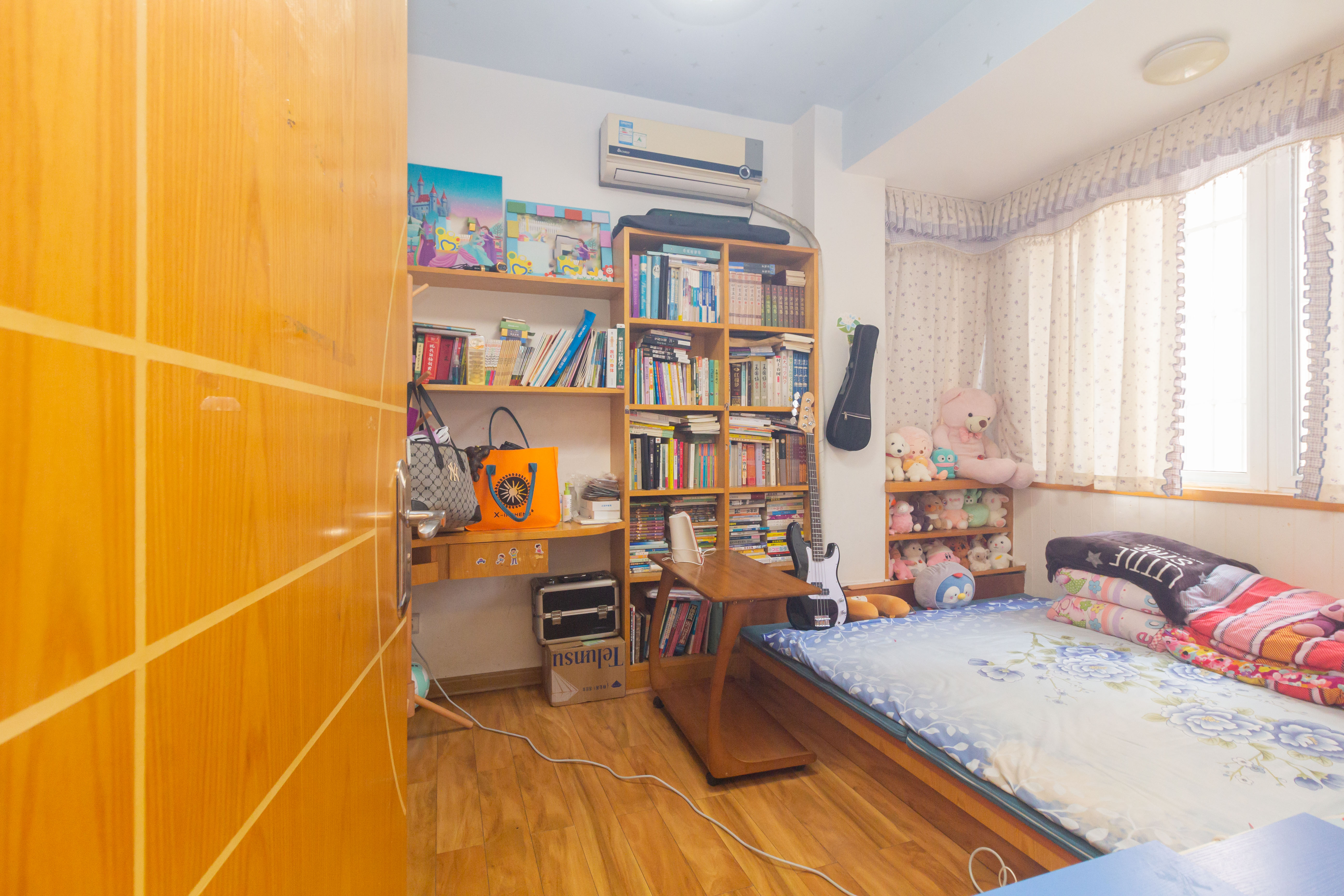 星城国际 2室2厅2卫 51.98万 星城国际 2室2厅2卫 51.98万卧室