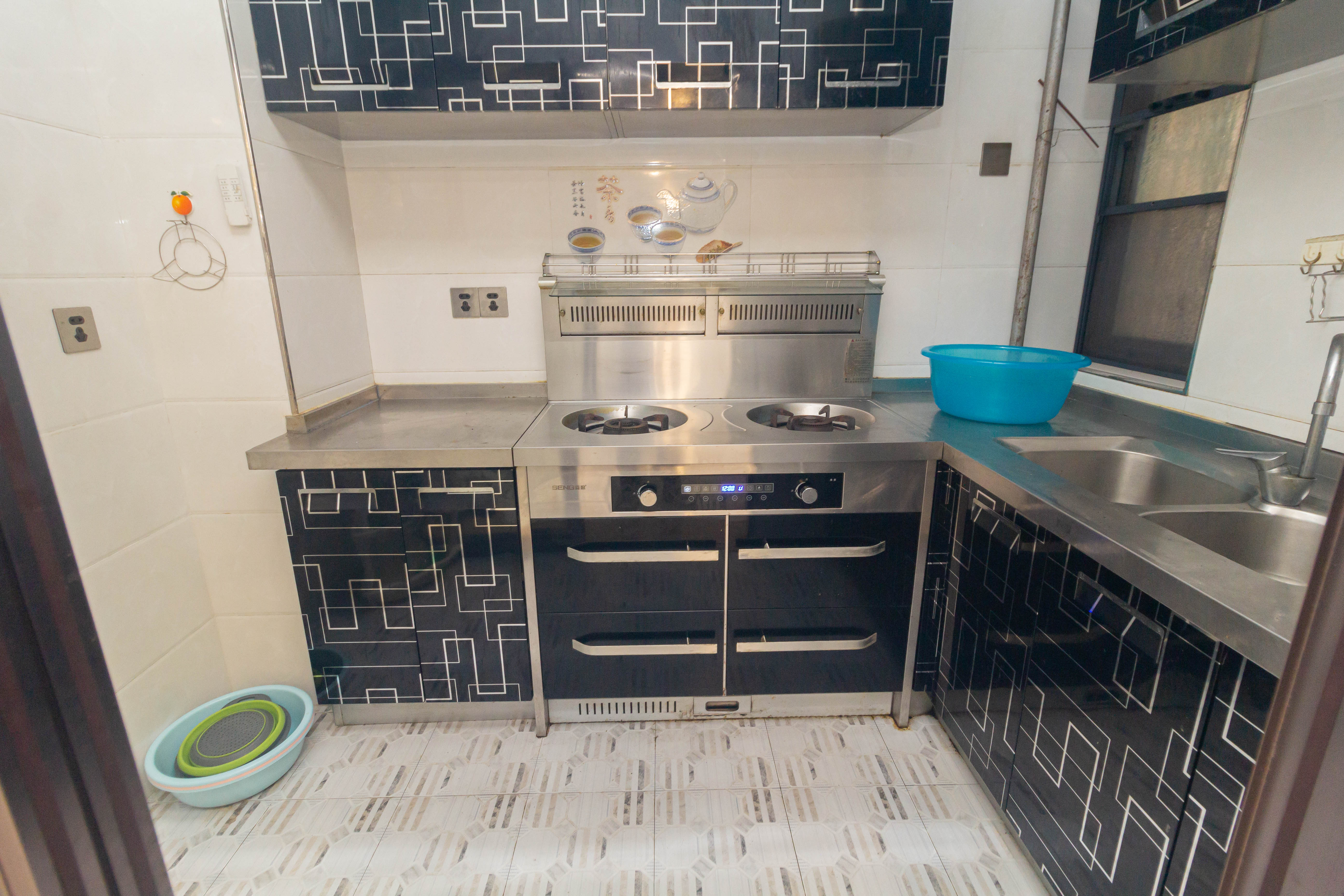 海德公园  4室2厅1卫    65.8万 海德公园  4室2厅1卫    65.8万厨房