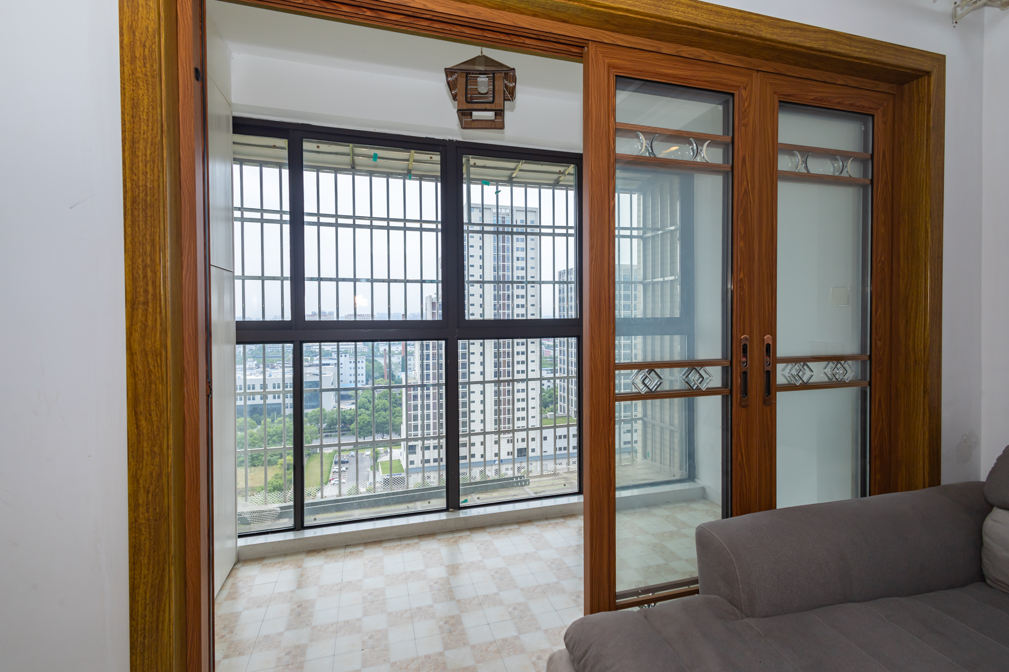 新长海广场 2室2厅1卫 58.2万 新长海广场 2室2厅1卫 58.2万阳台