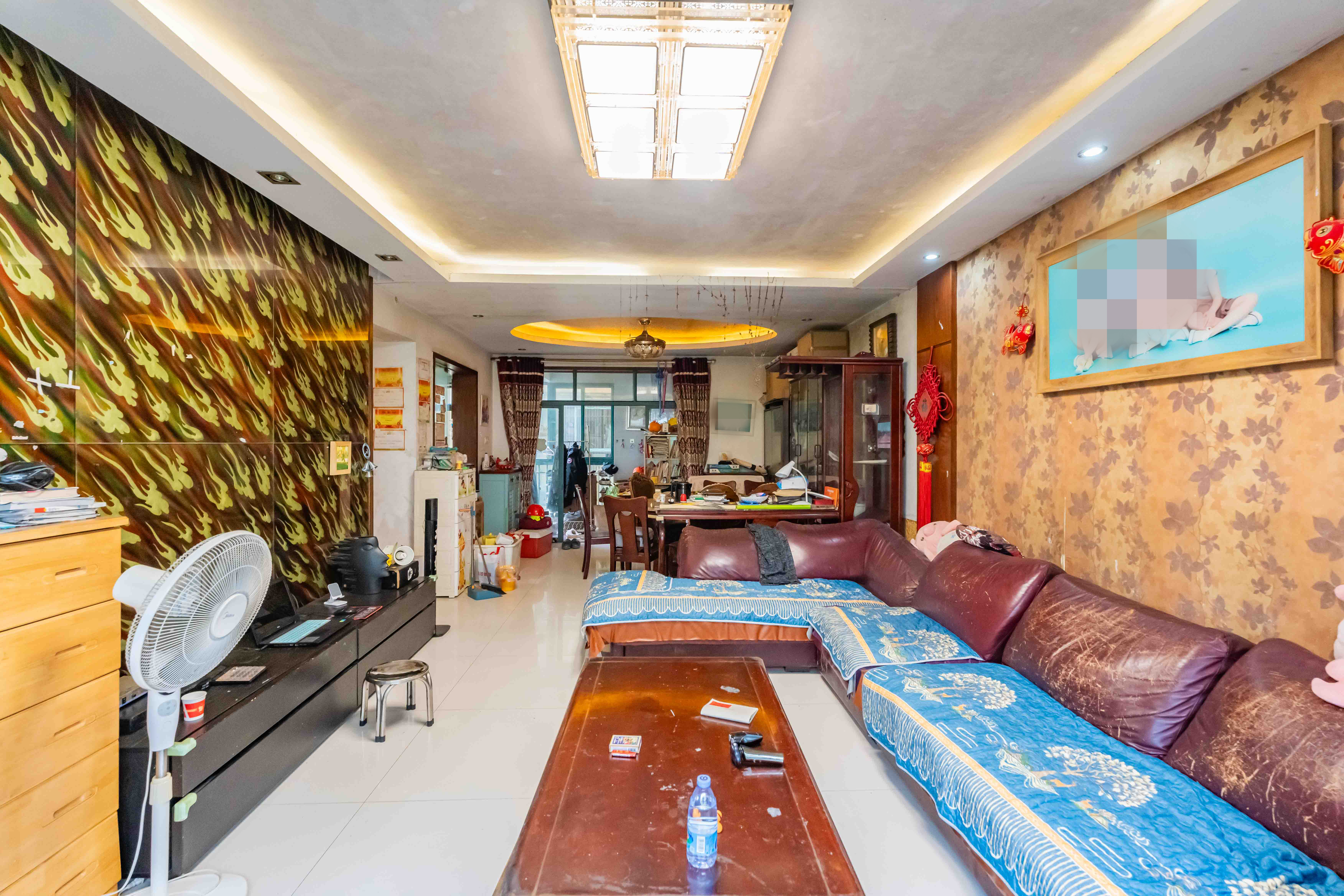 圣爵菲斯 3室2厅2卫 79.8万 圣爵菲斯 3室2厅2卫 79.8万客厅