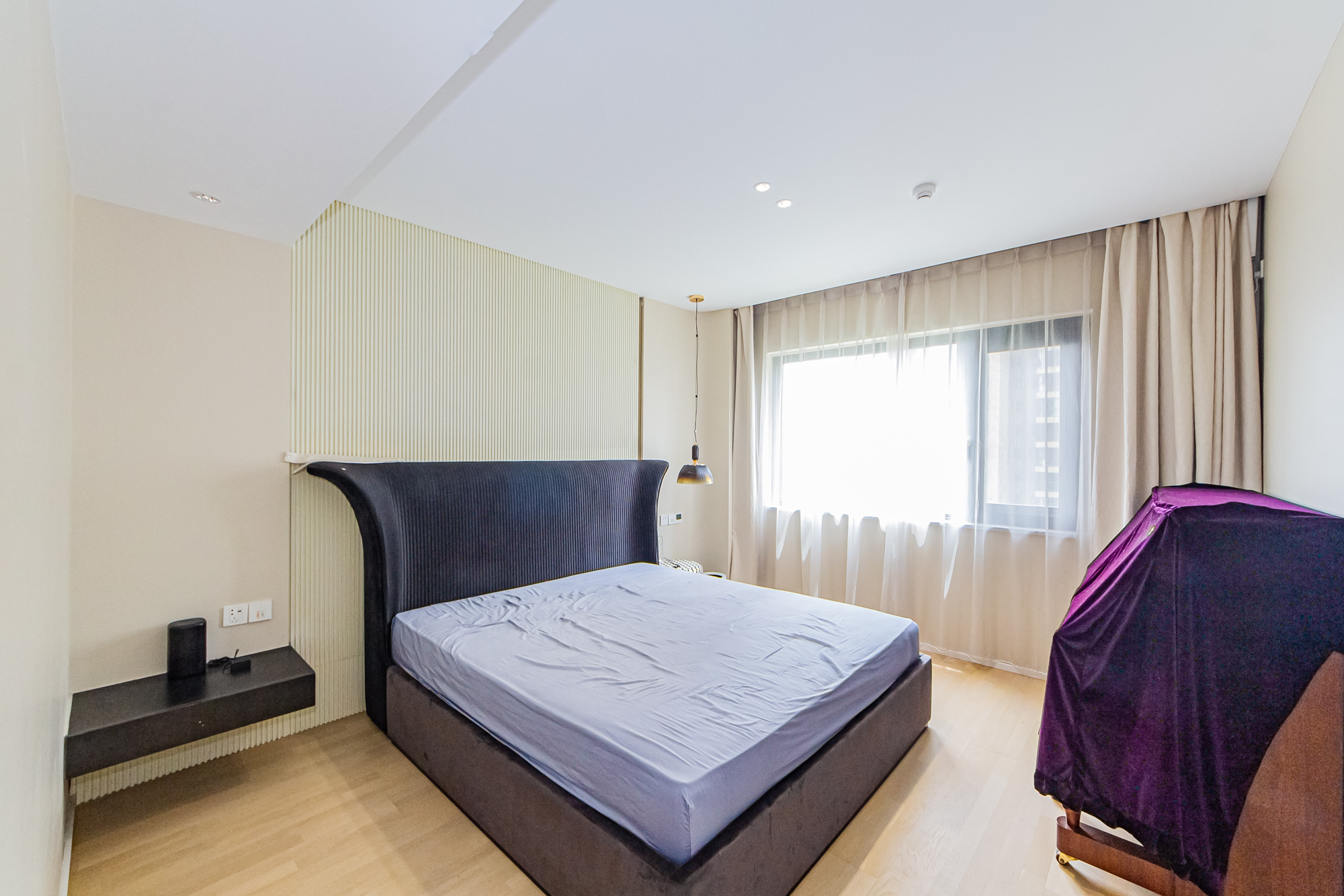 北辰三角洲C3区  4室2厅3卫    350.0万 北辰三角洲C3区  4室2厅3卫    350.0万卧室