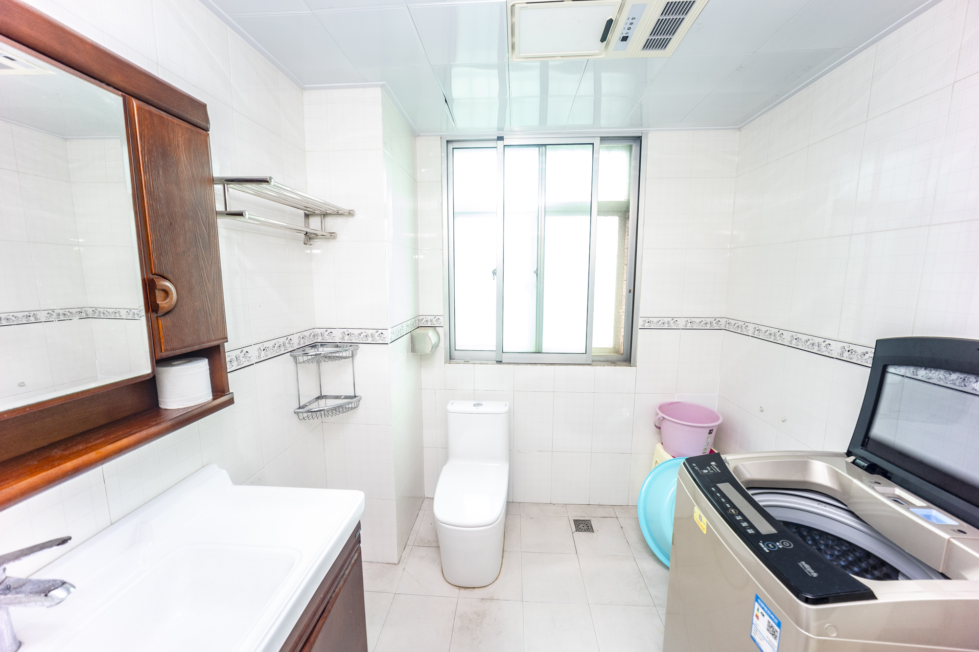 智邦家园  4室2厅2卫    115.0万 智邦家园  4室2厅2卫    115.0万卫生间