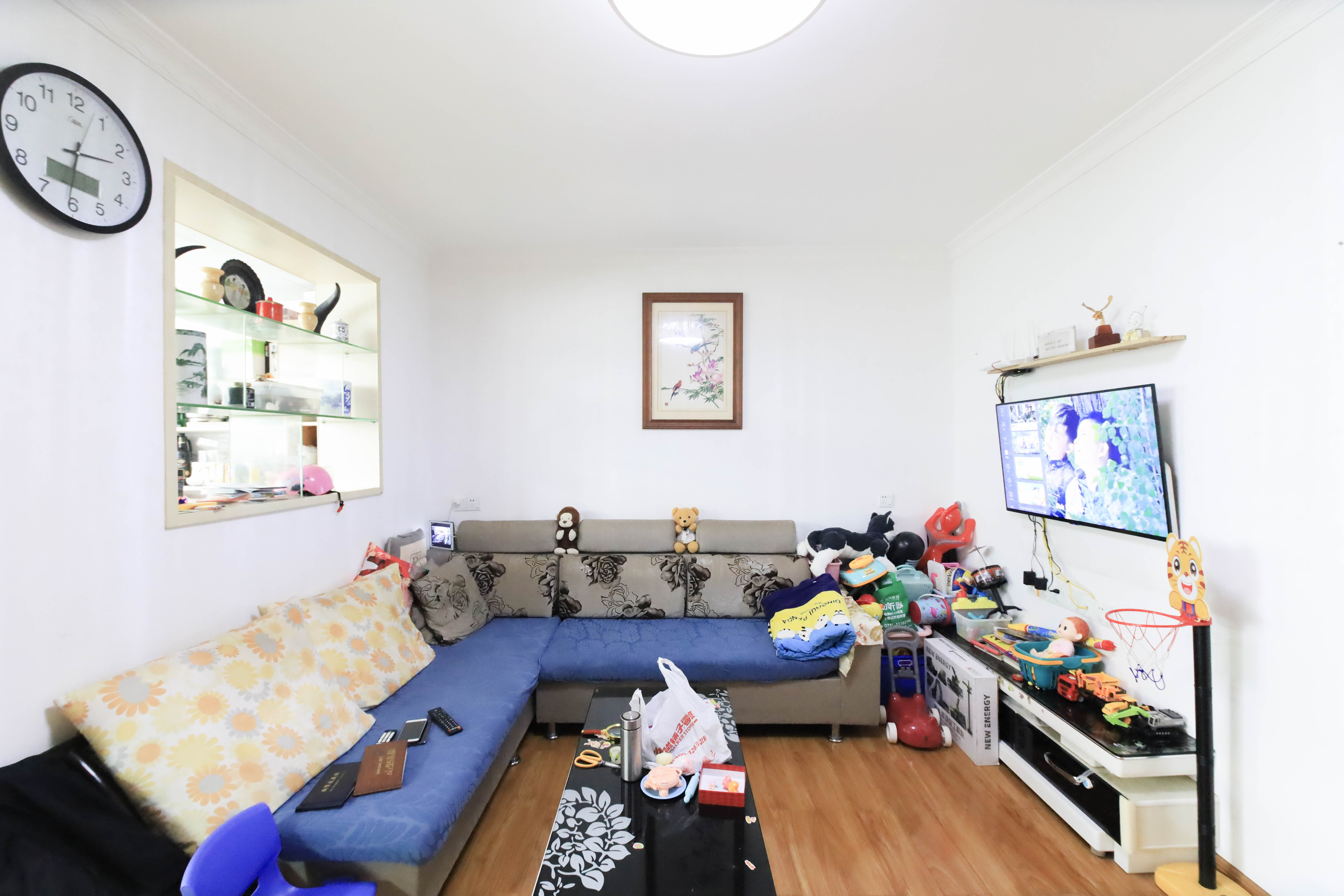 桂花楼(桂花大厦)  2室2厅1卫    60.0万 桂花楼(桂花大厦)  2室2厅1卫    60.0万客厅