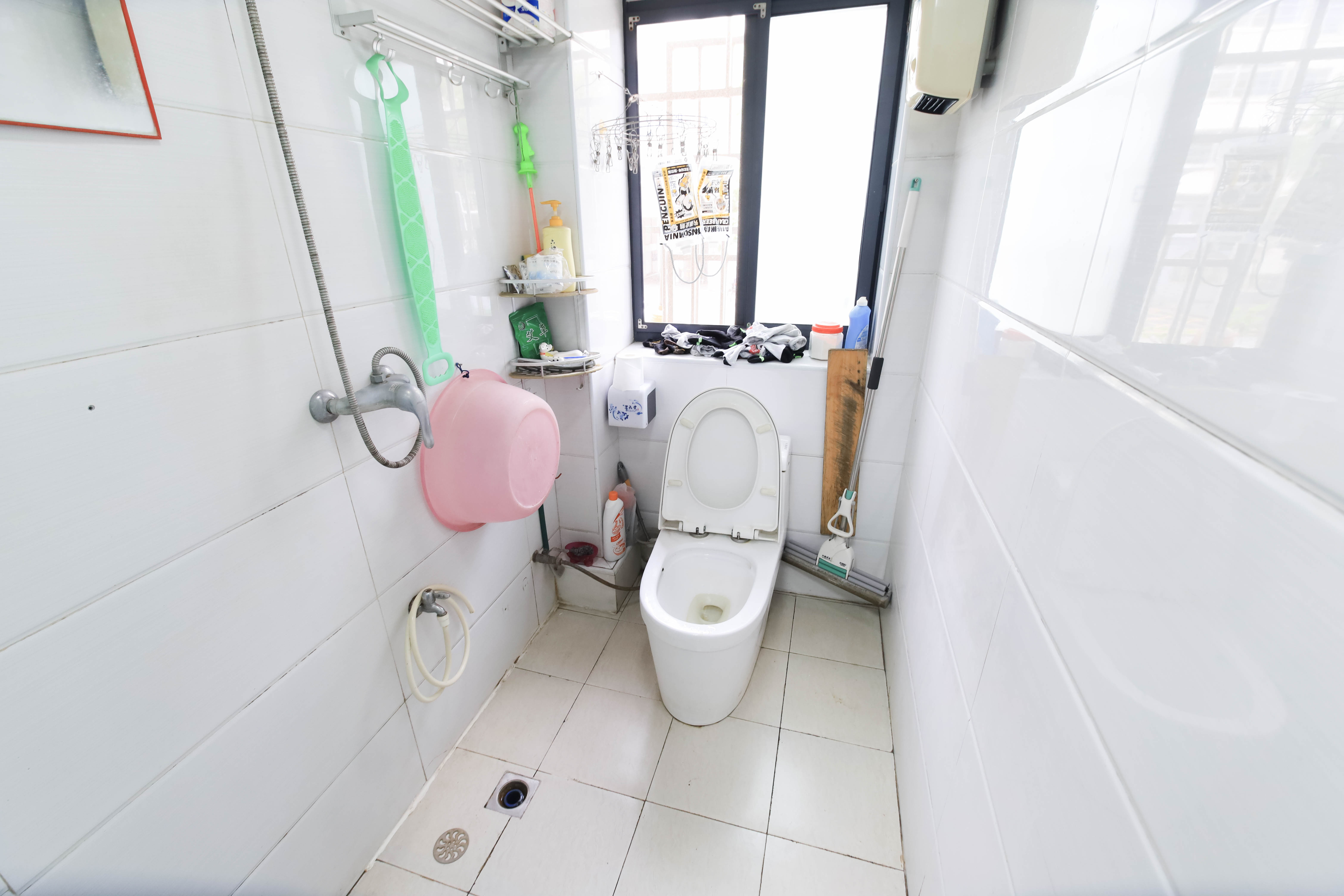 桂花楼(桂花大厦)  2室2厅1卫    60.0万 桂花楼(桂花大厦)  2室2厅1卫    60.0万卫生间