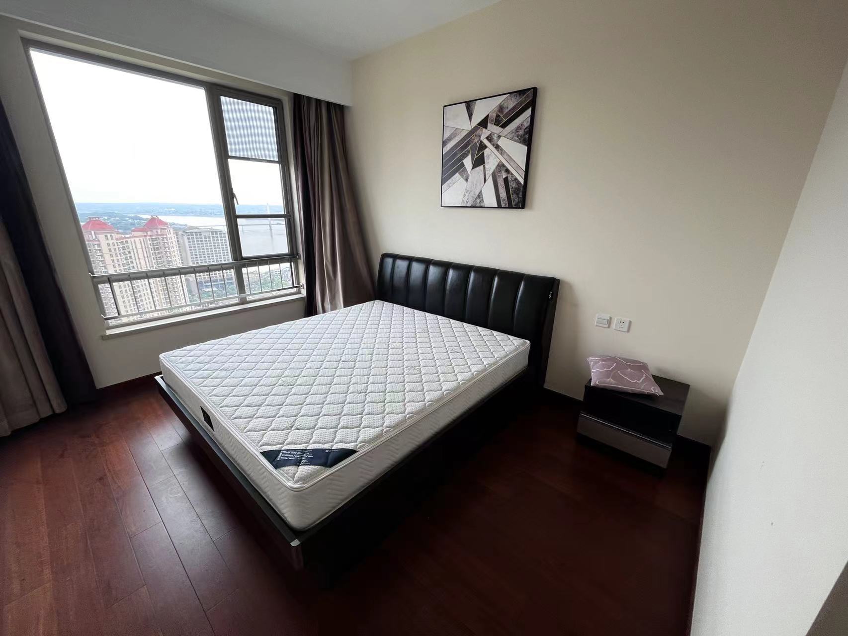 晋合湘水湾三期 3室2厅1卫 99.0万 晋合湘水湾三期 3室2厅1卫 99.0万室内图