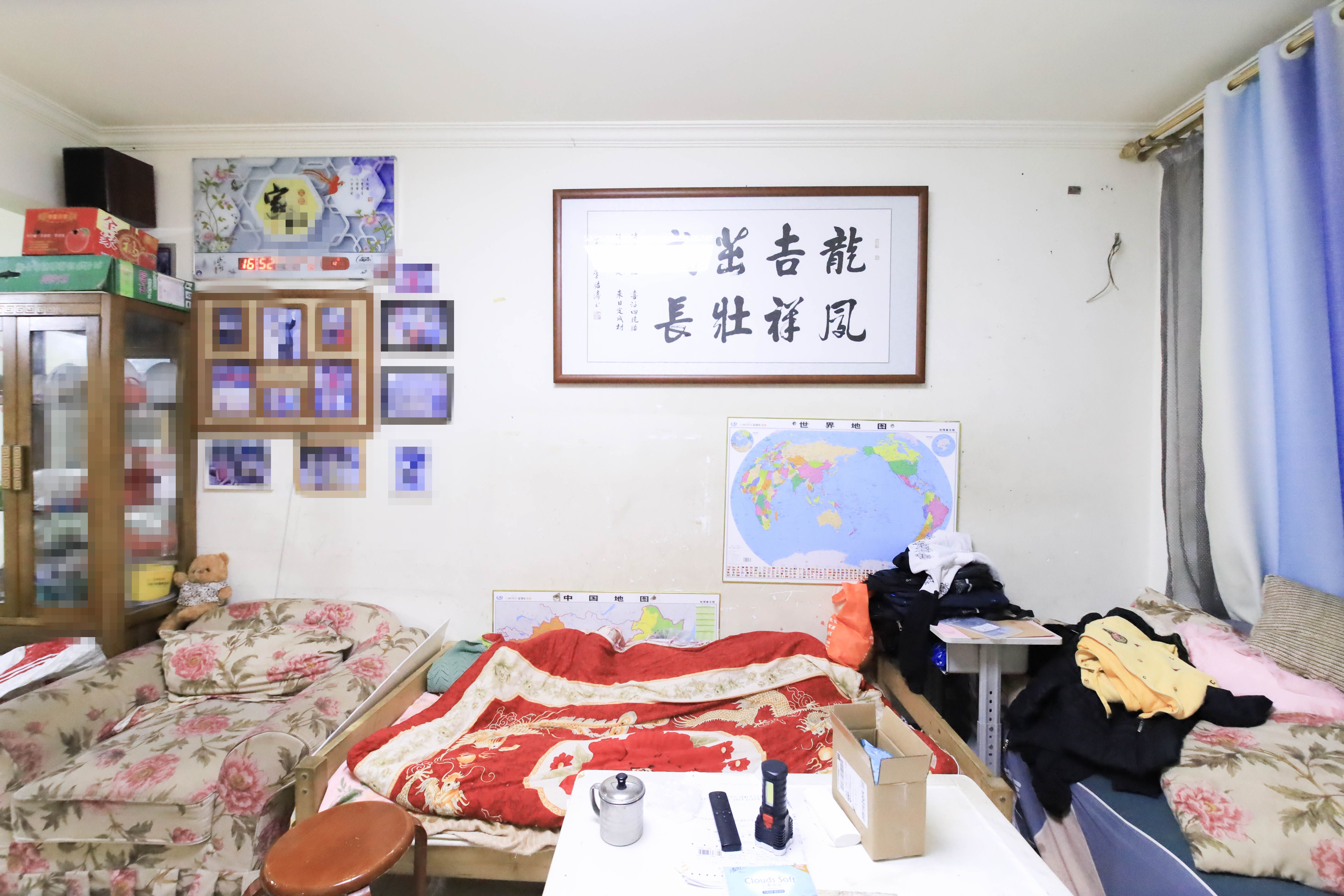 泰禹云开壹品（彩云之翼四期、五期云开壹品樾玺）  3室2厅1卫   128.00万客厅