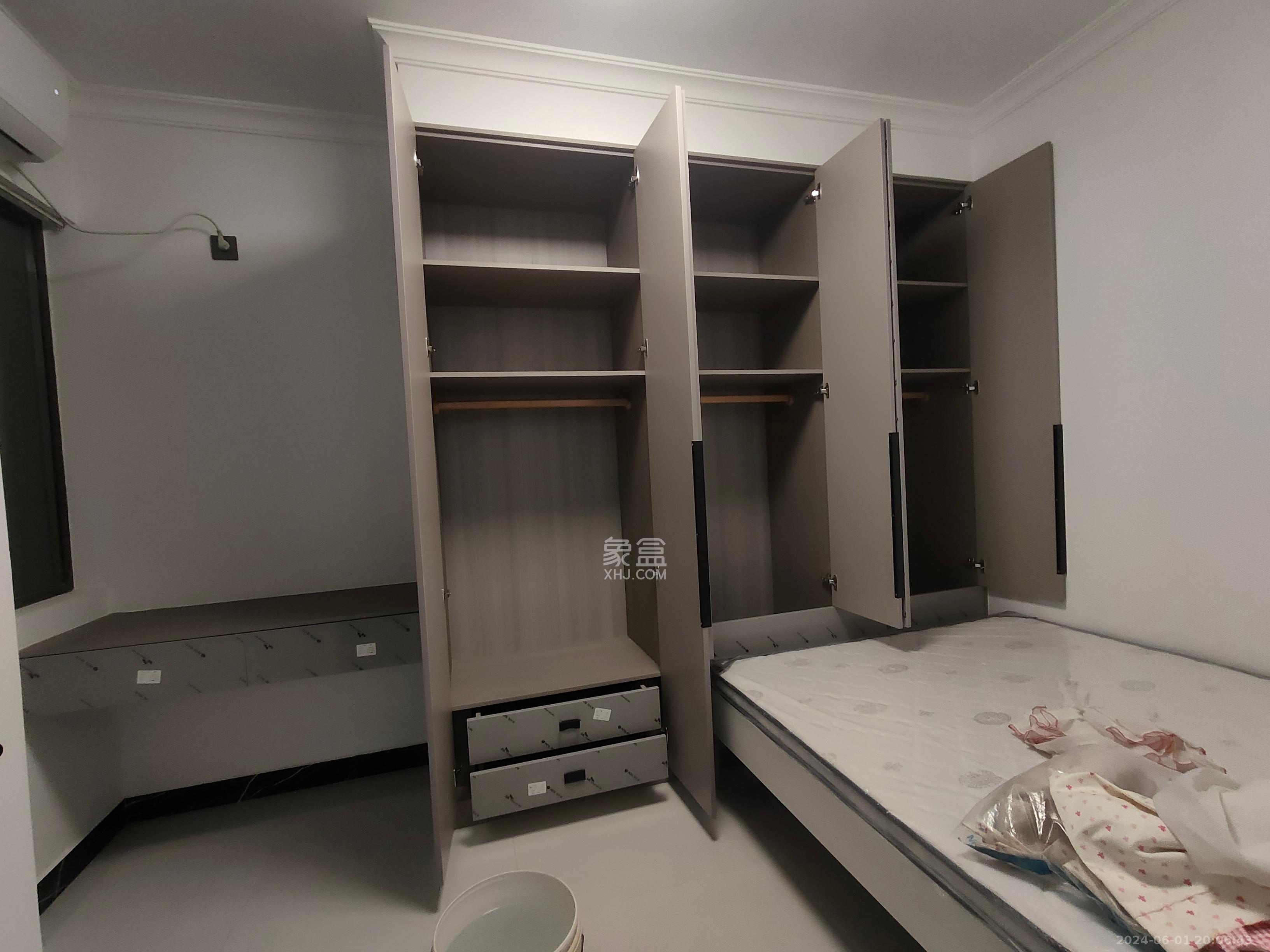 金塘家园  2室2厅1卫    2300.0元/月室内图