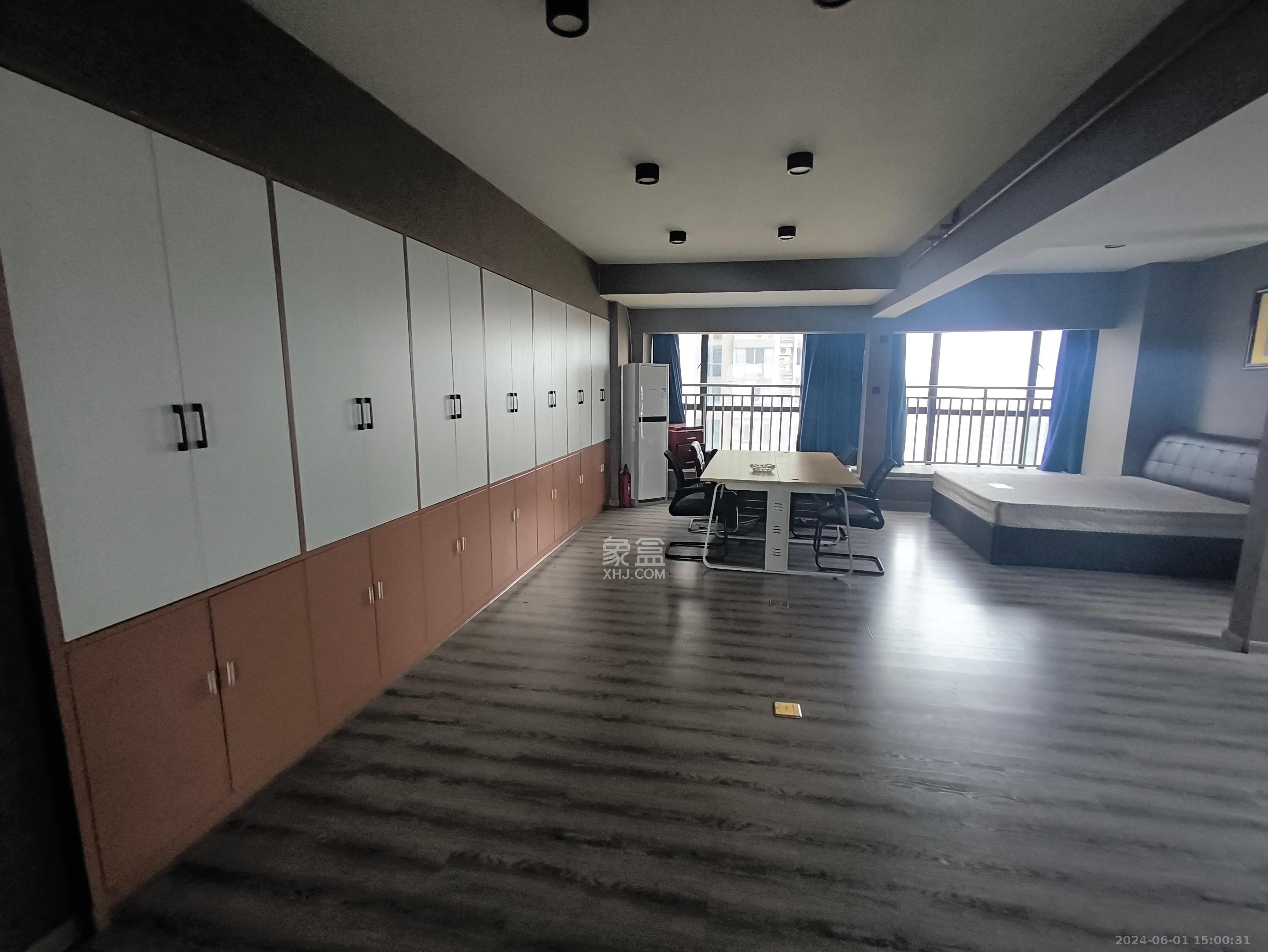 云鼎公馆  2室1厅1卫   3500.00元/月室内图