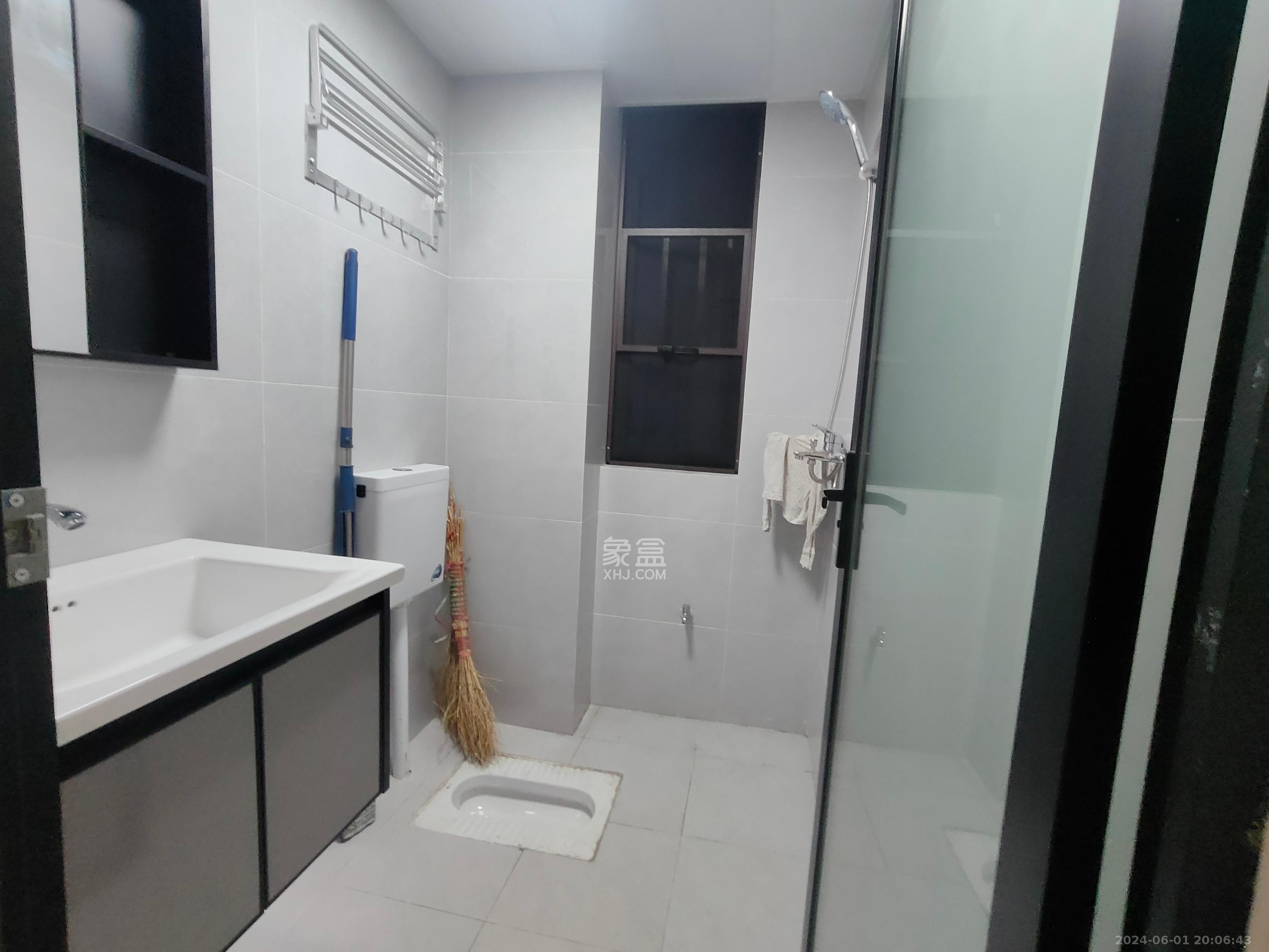 金塘家园 2室2厅1卫 2300.0元/月 金塘家园 2室2厅1卫 2300.0元/月室内图