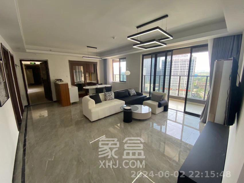万润滨江天著  4室2厅2卫   4000.00元/月室内图1