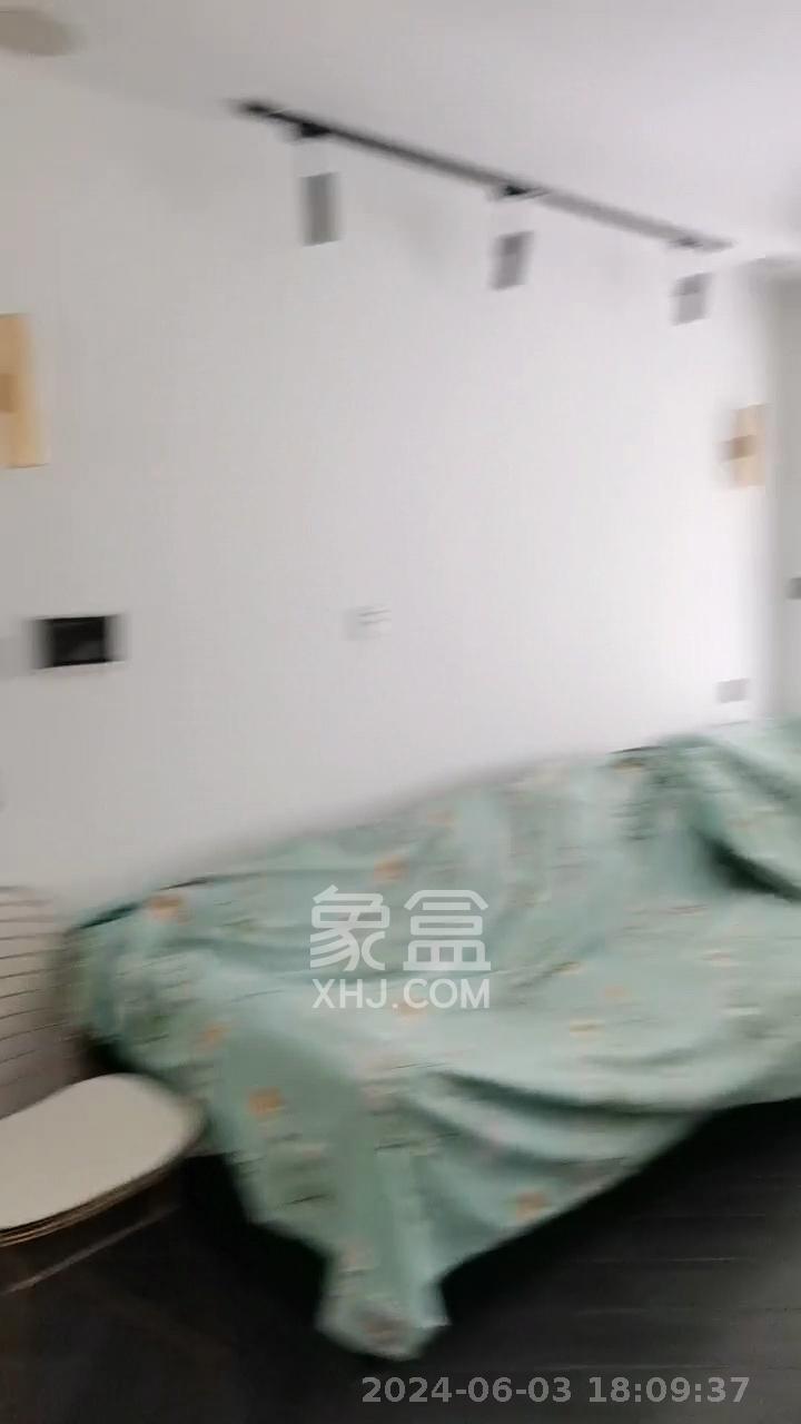 新华联梦想城 4室2厅2卫 2500.0元/月 新华联梦想城 4室2厅2卫 2500.0元/月室内图