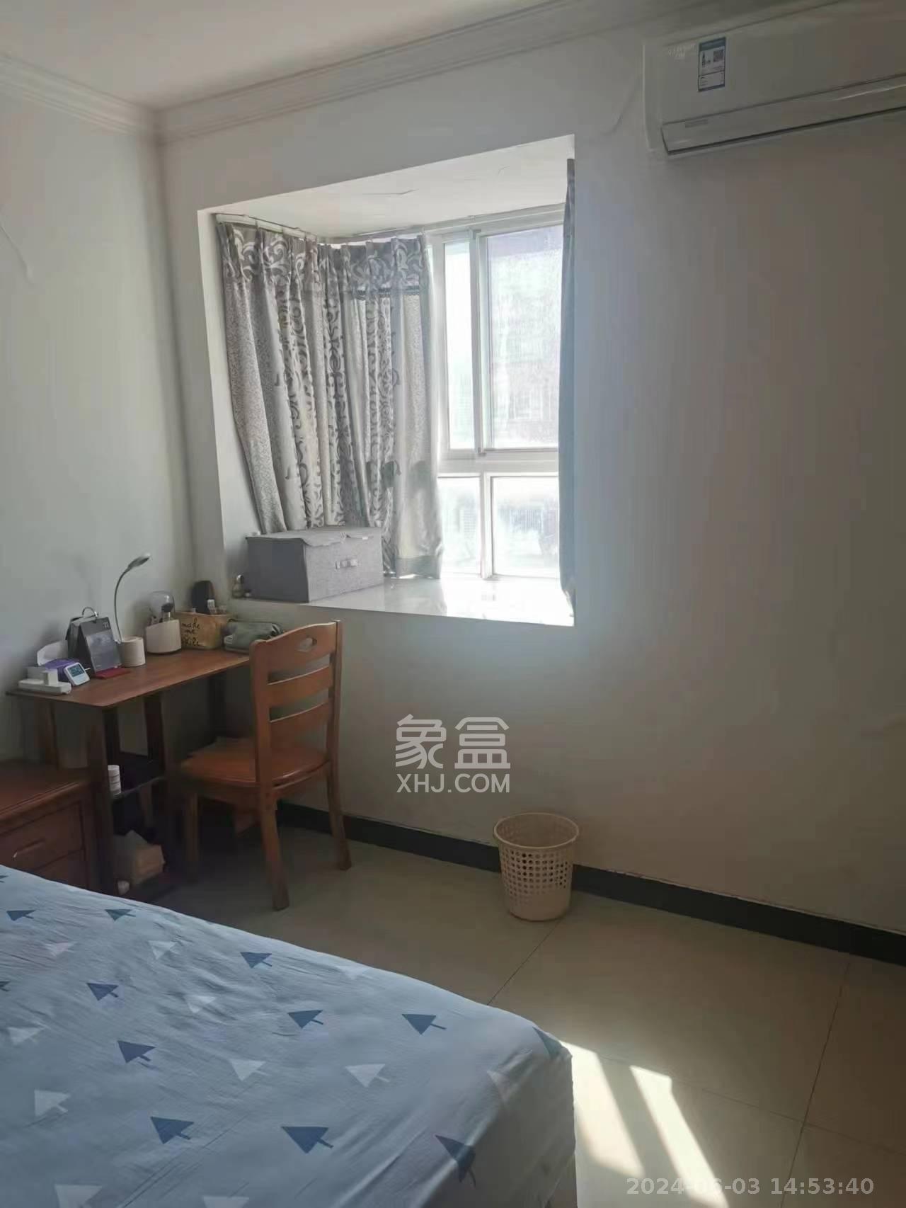 润芳园  3室2厅1卫   2200.00元/月室内图