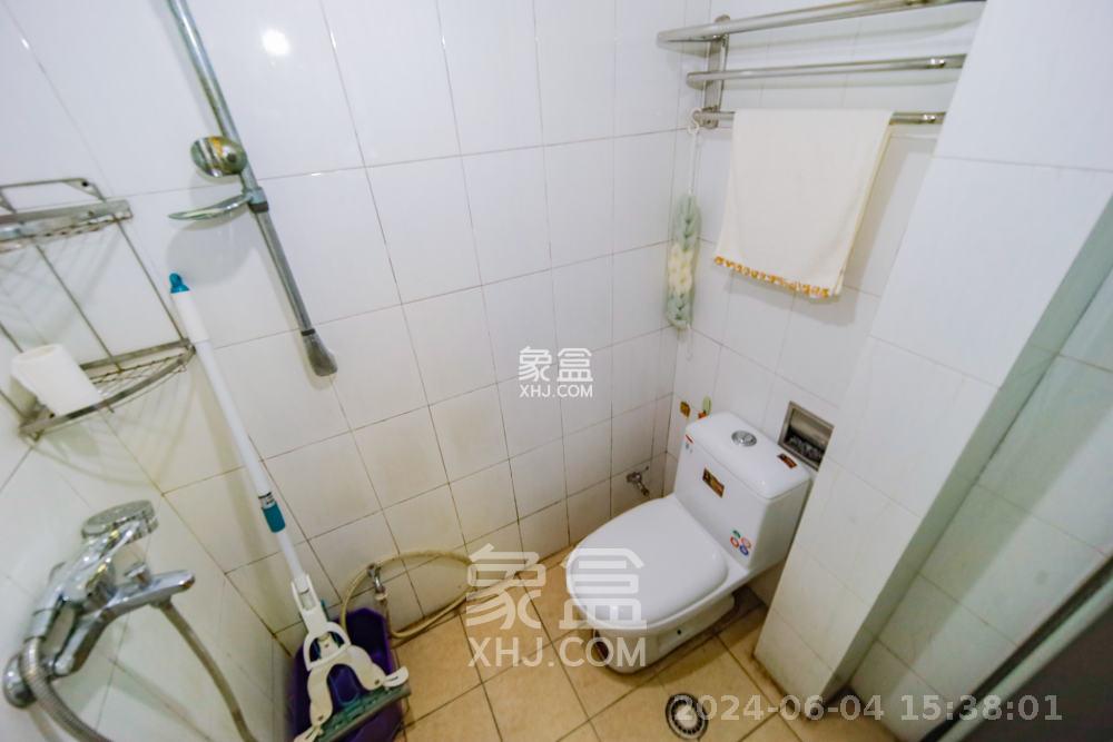 三湘小区  2室1厅1卫   1600.00元/月室内图