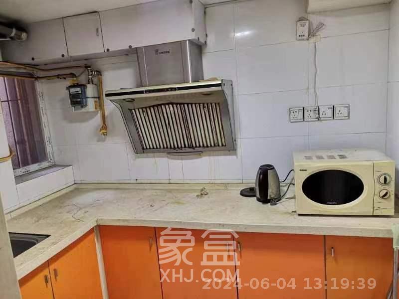 建丰公寓（长沙卷烟厂宿舍）  4室2厅2卫   2400.00元/月室内图