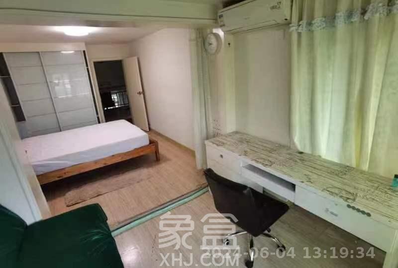 建丰公寓（长沙卷烟厂宿舍）  4室2厅2卫   2400.00元/月室内图