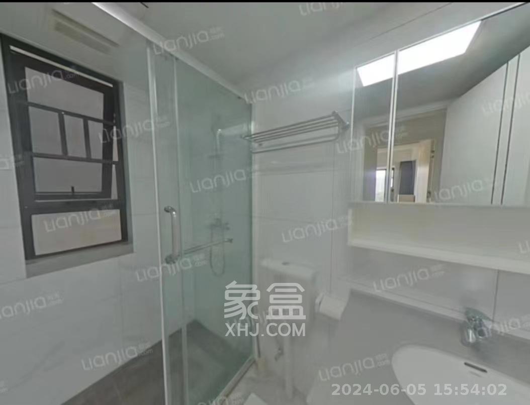 金基芳华  3室2厅2卫   2800.00元/月室内图