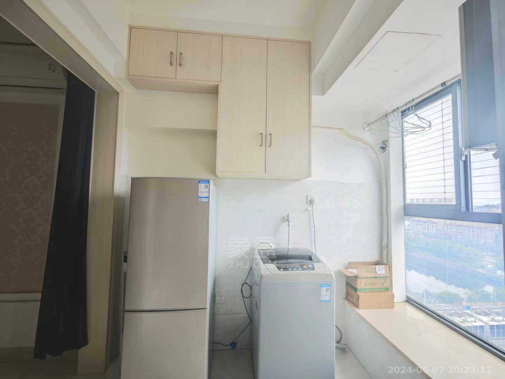 中建御山和苑  1室1厅1卫   1300.00元/月室内图