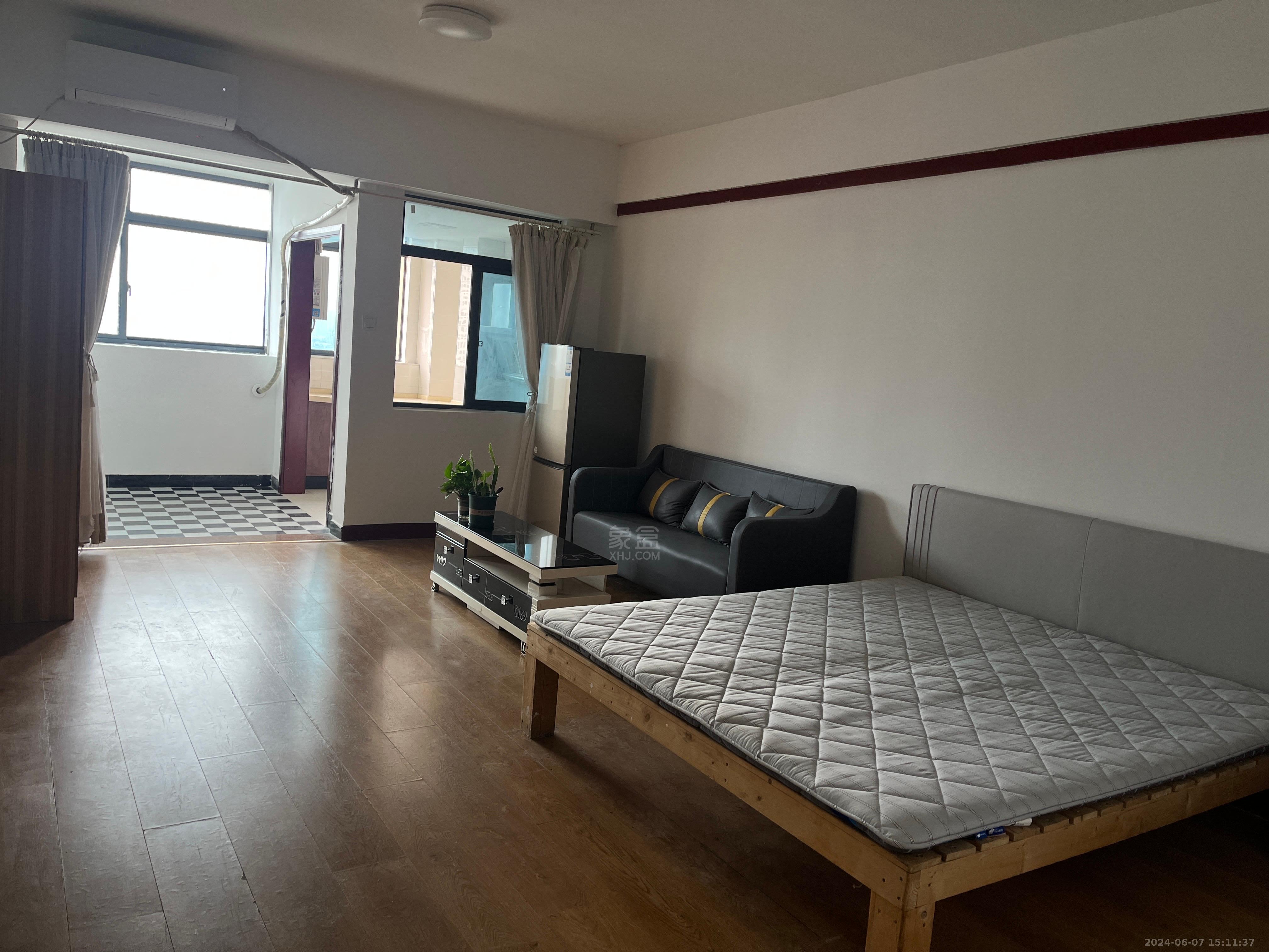 汉华国际  1室1厅1卫   1300.00元/月室内图
