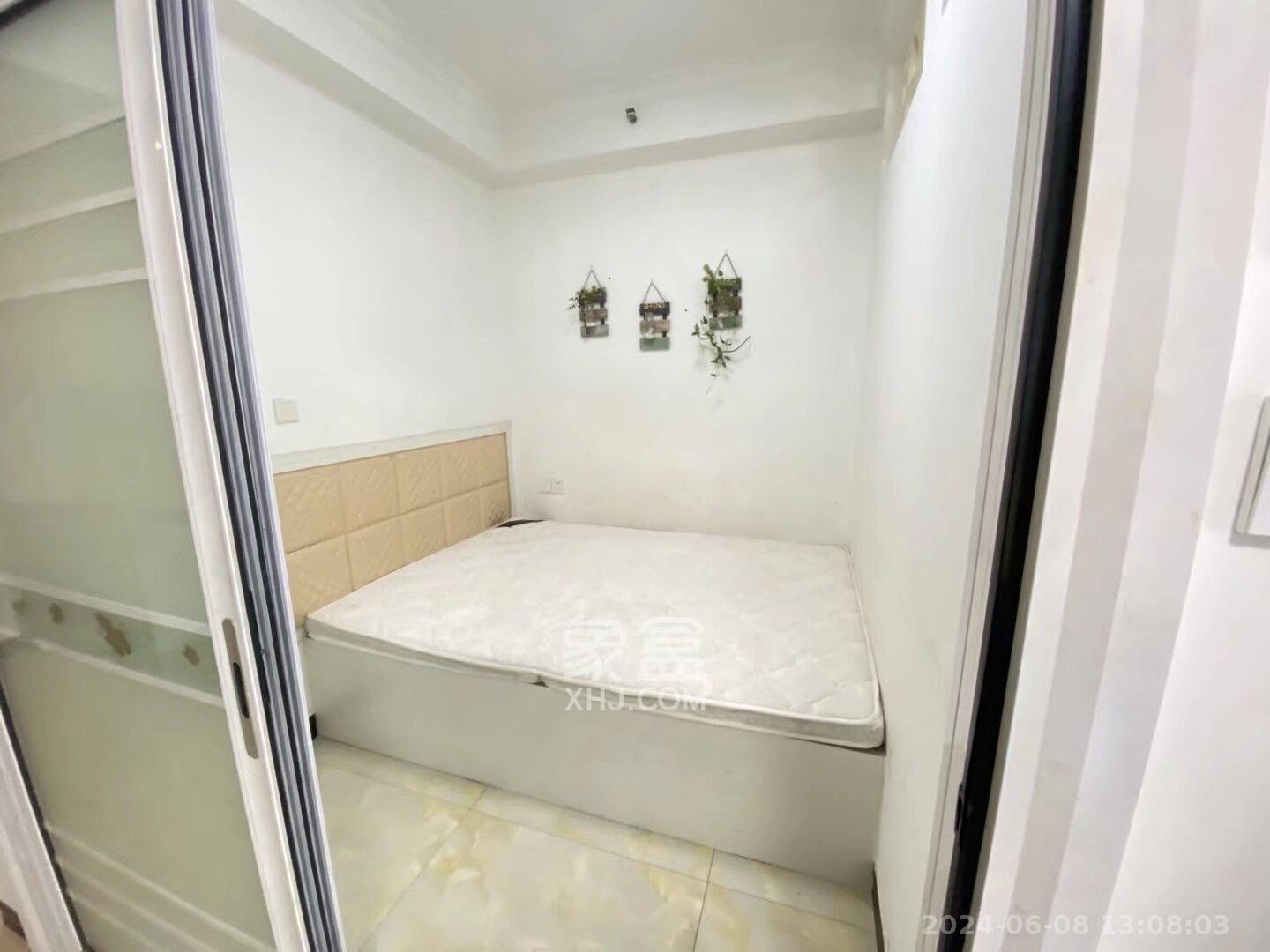 海德公园  2室1厅1卫    1600.0元/月室内图