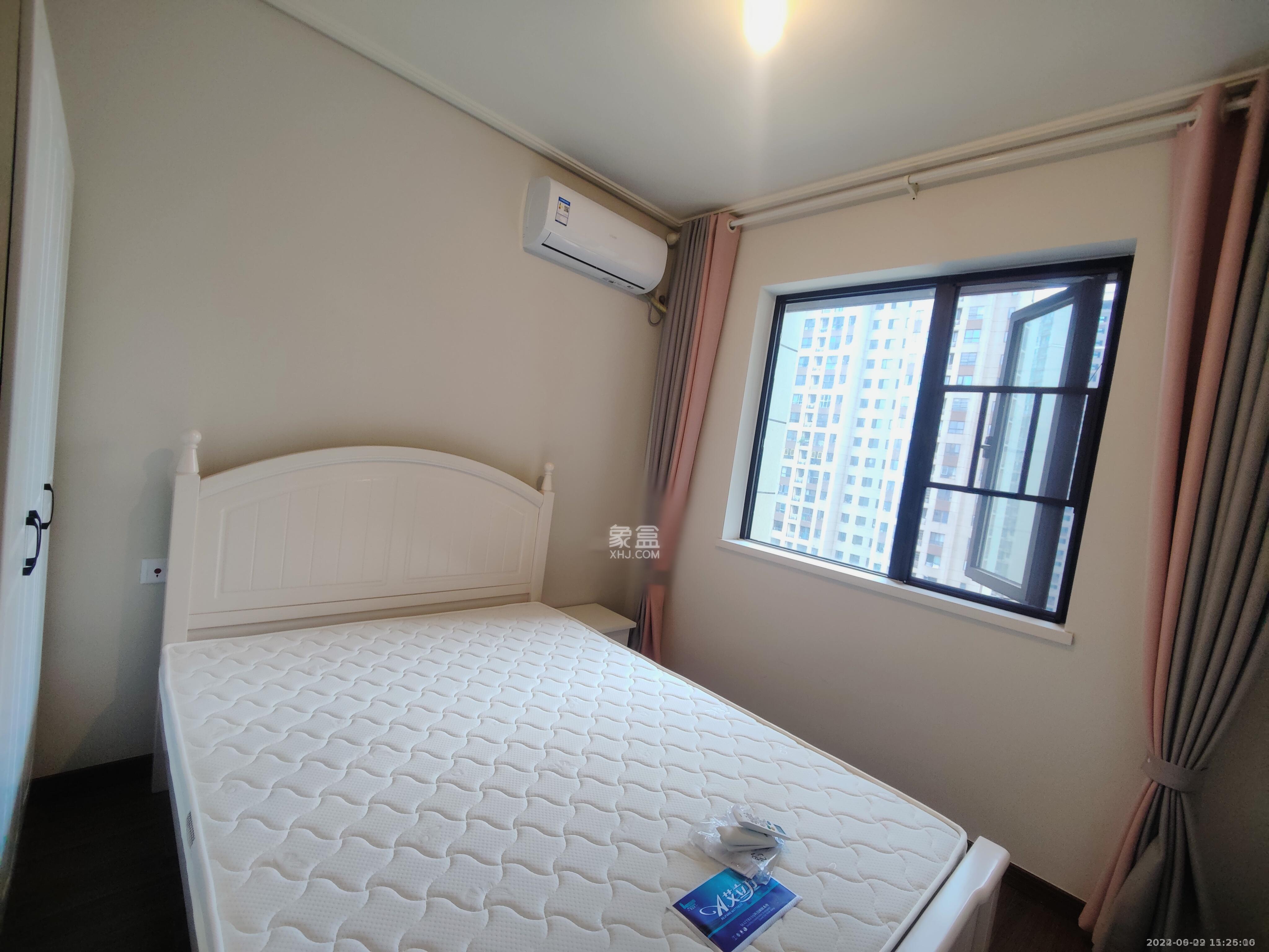 保利海德公园  4室2厅2卫    3700.0元/月室内图