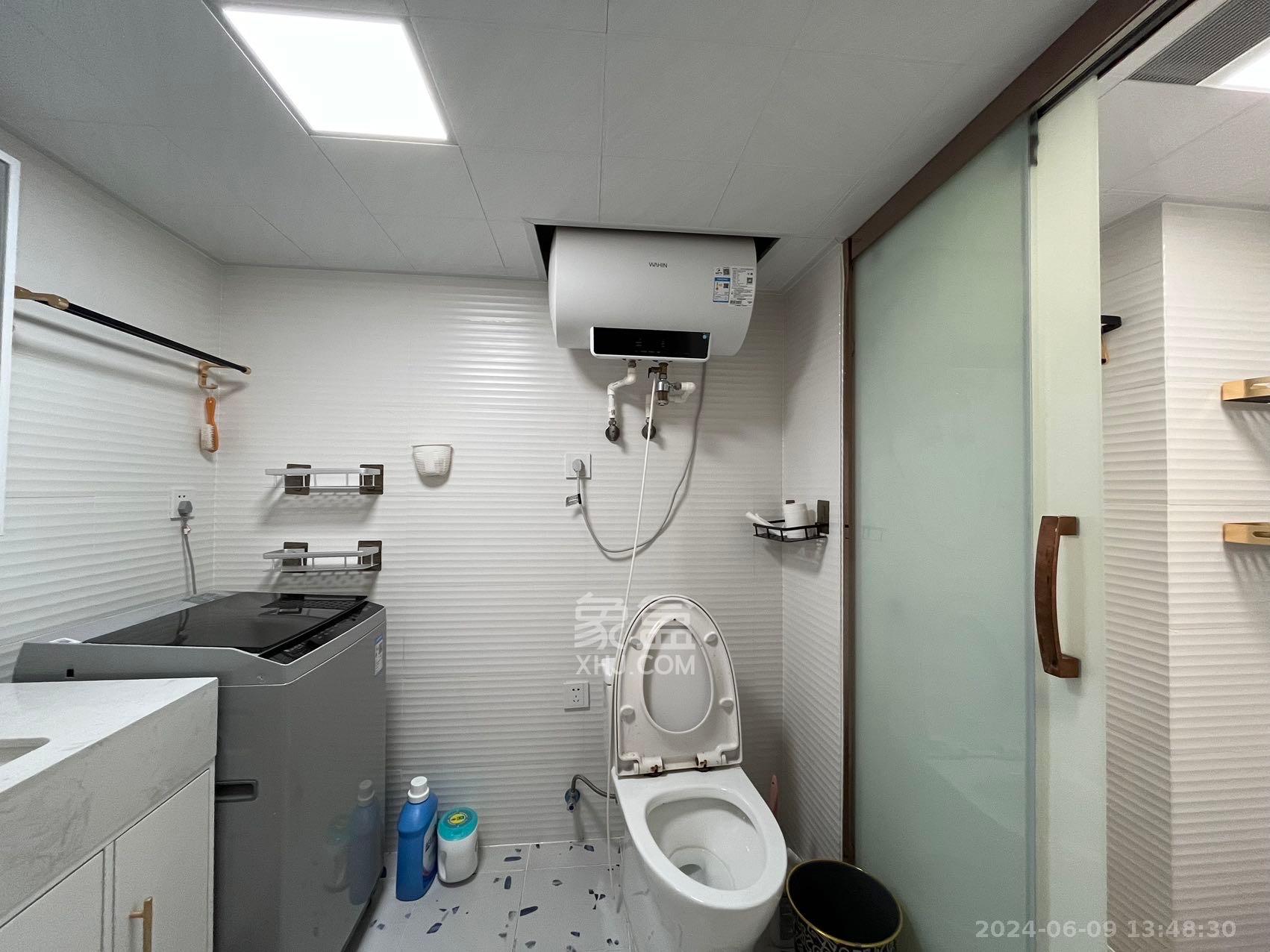 中交广场公寓 1室1厅1卫 2200.0元/月 中交广场公寓 1室1厅1卫 2200.0元/月室内图