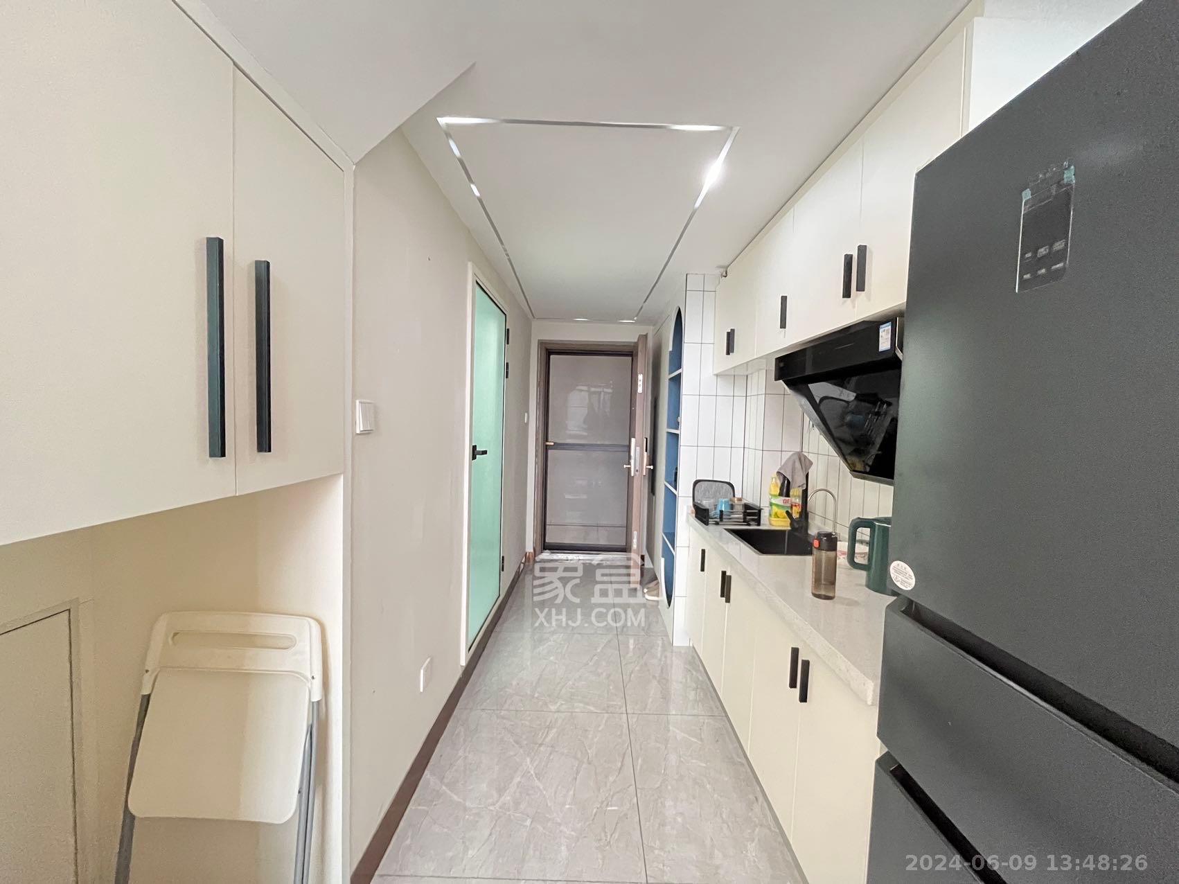 中交广场公寓 1室1厅1卫 2200.0元/月 中交广场公寓 1室1厅1卫 2200.0元/月室内图