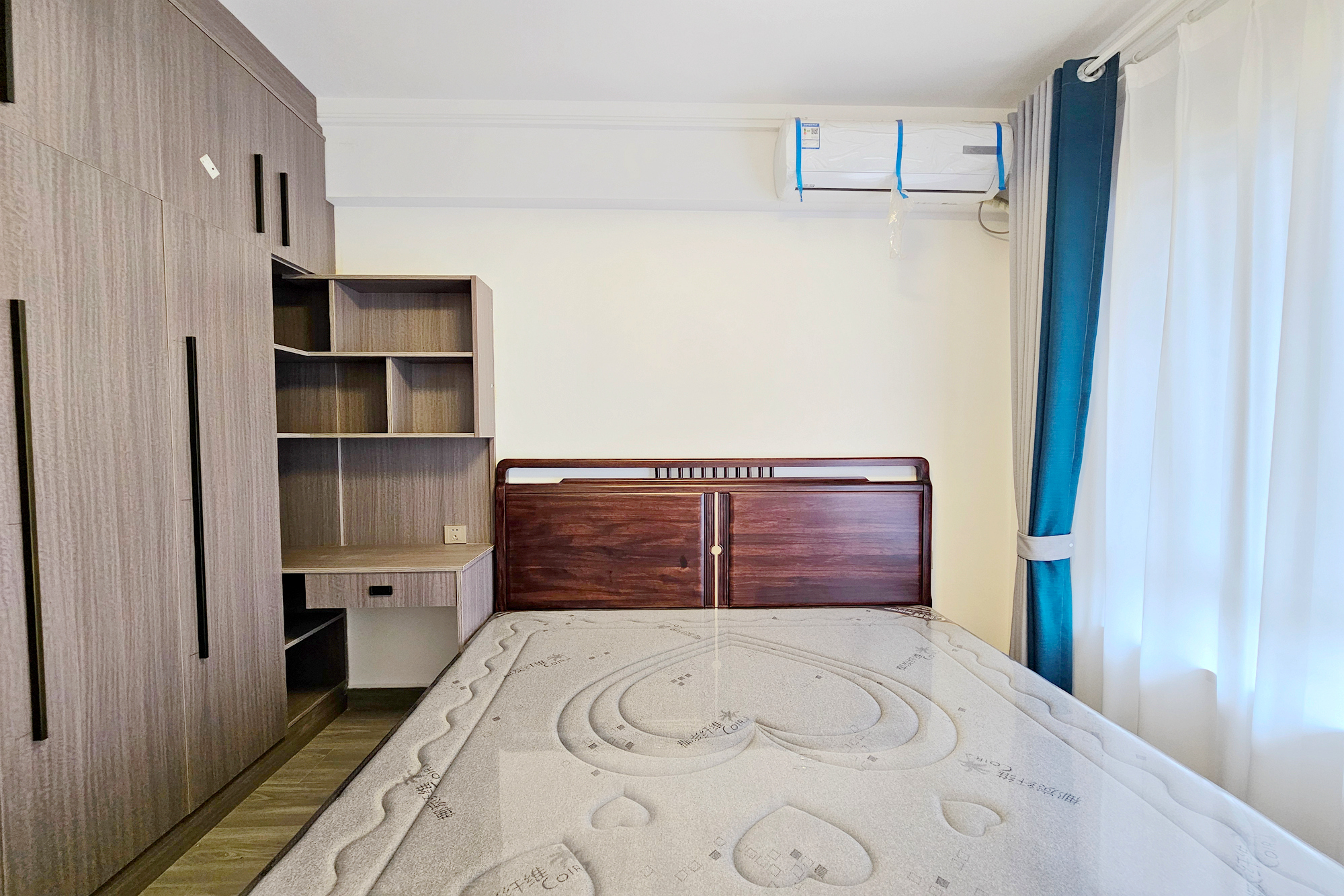 阳光城尚东湾青柠园 4室2厅2卫 139.0万 阳光城尚东湾青柠园 4室2厅2卫 139.0万卧室