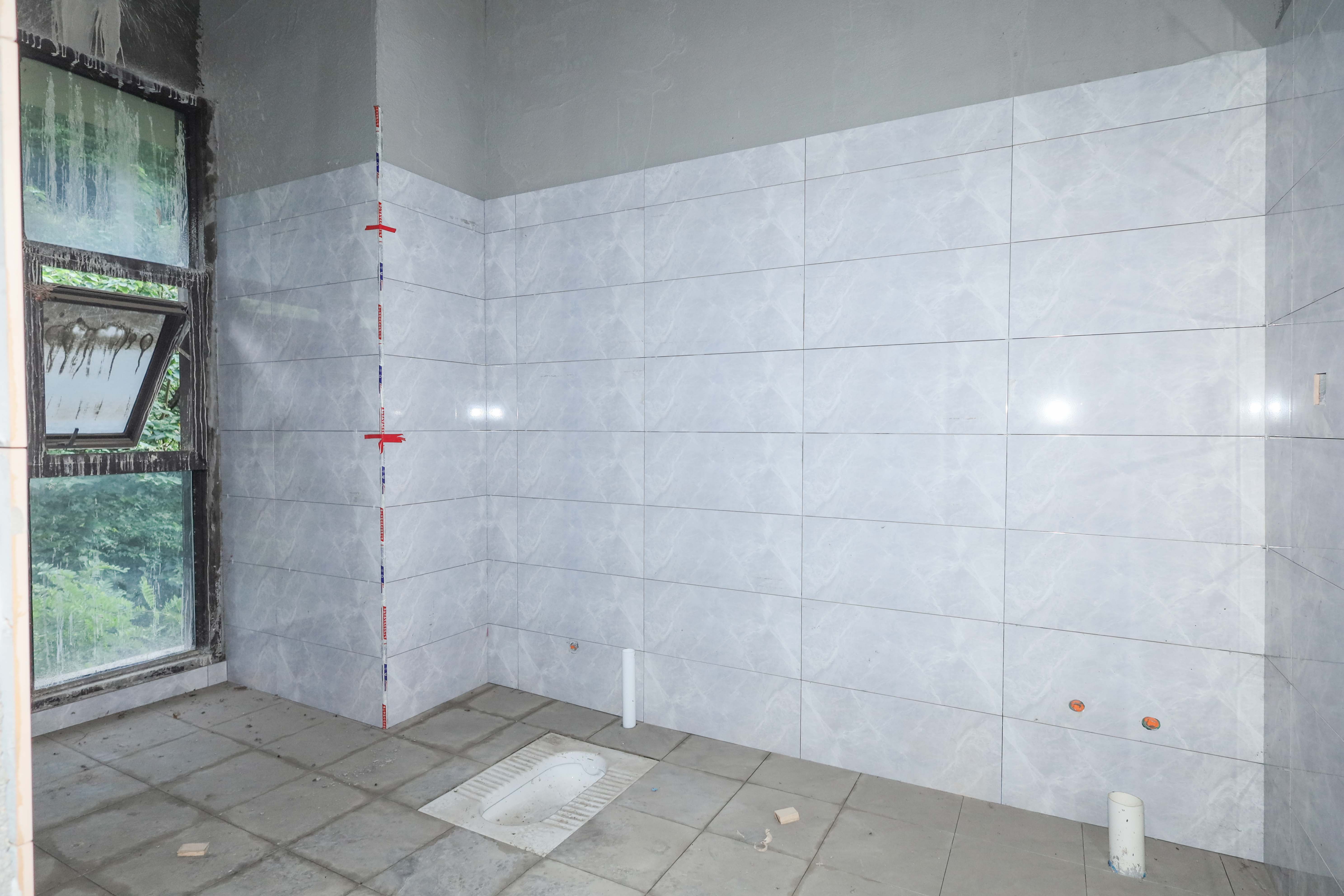 保利麓谷林语G区 5室2厅4卫 420.0万 保利麓谷林语G区 5室2厅4卫 420.0万卫生间