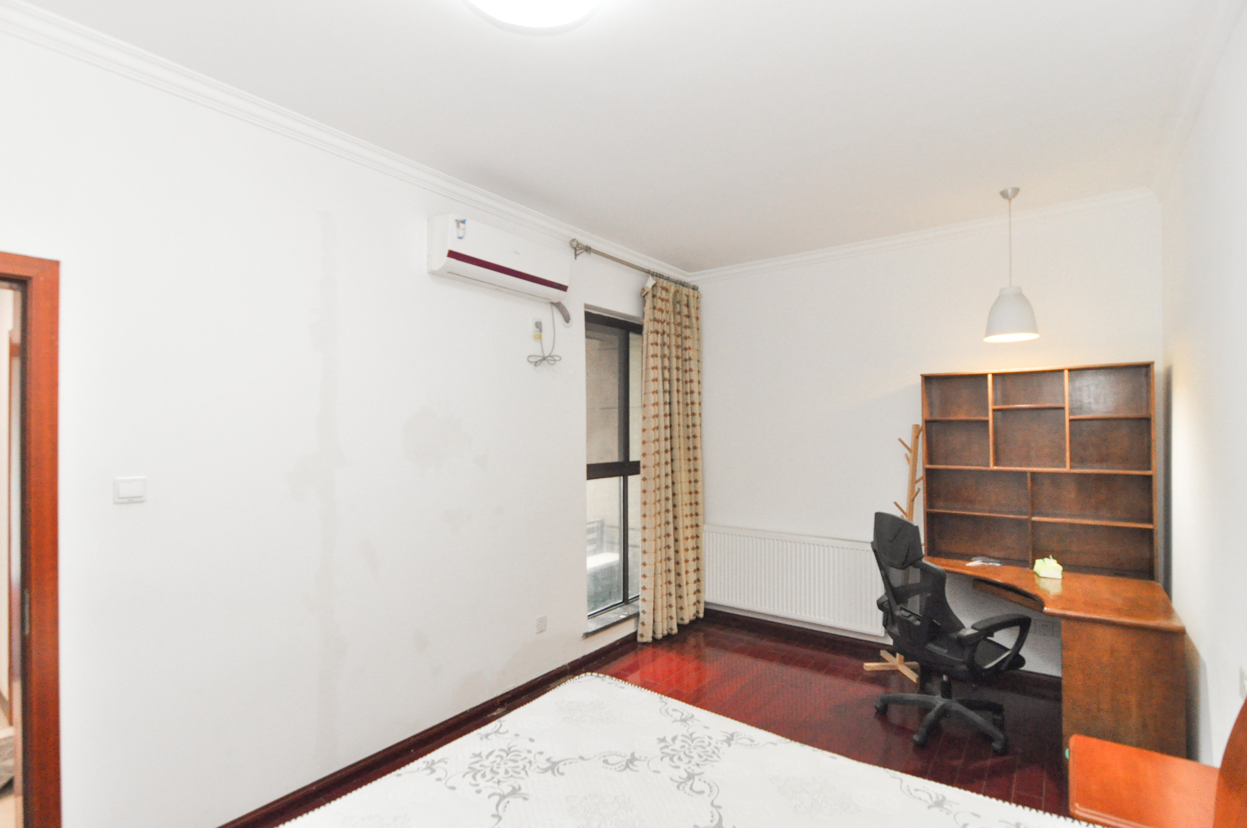 金茂梅溪湖 2室2厅1卫 147.0万 金茂梅溪湖 2室2厅1卫 147.0万卧室