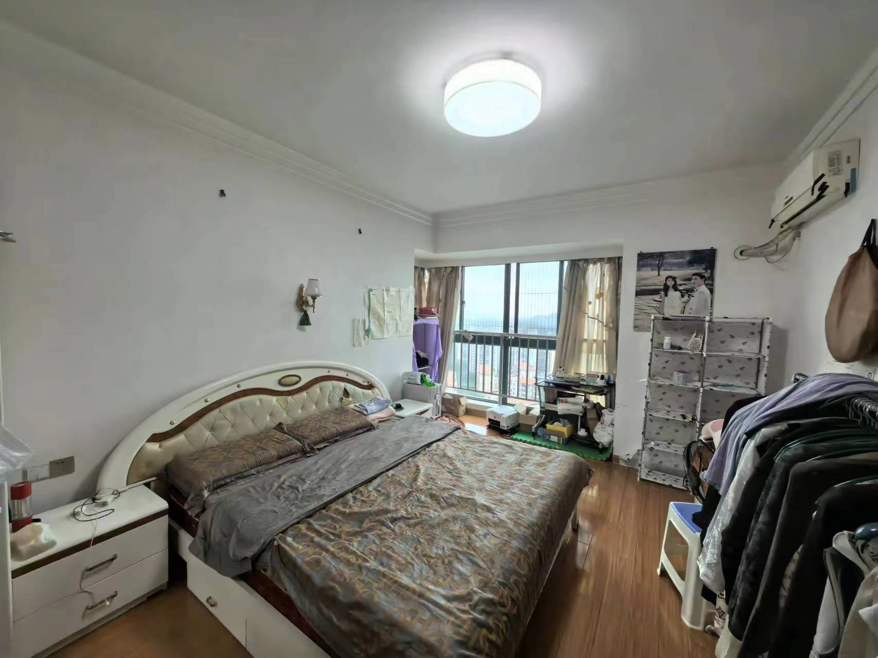 经世皇城 3室2厅2卫 55.0万 经世皇城 3室2厅2卫 55.0万室内图