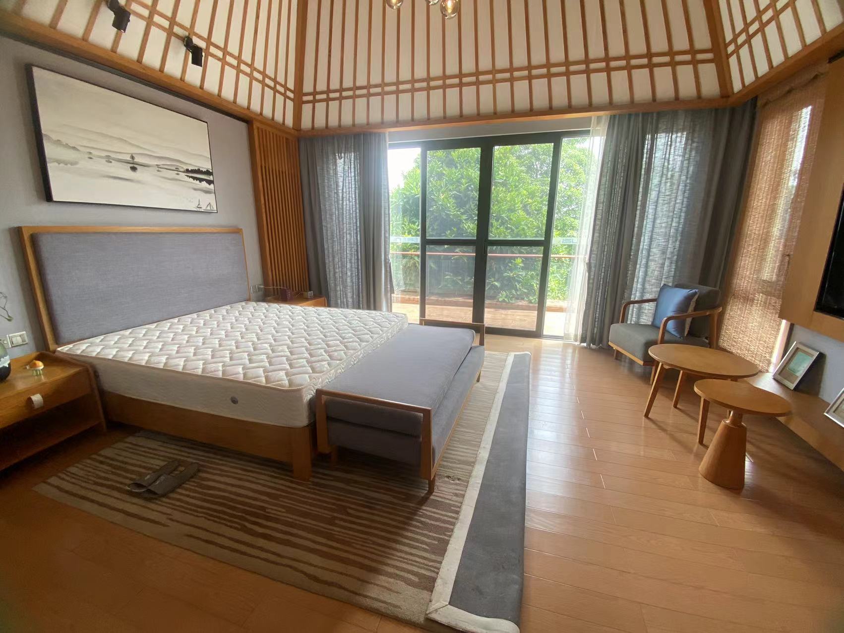 鸿洲江山  5室2厅3卫   1380.00万室内图