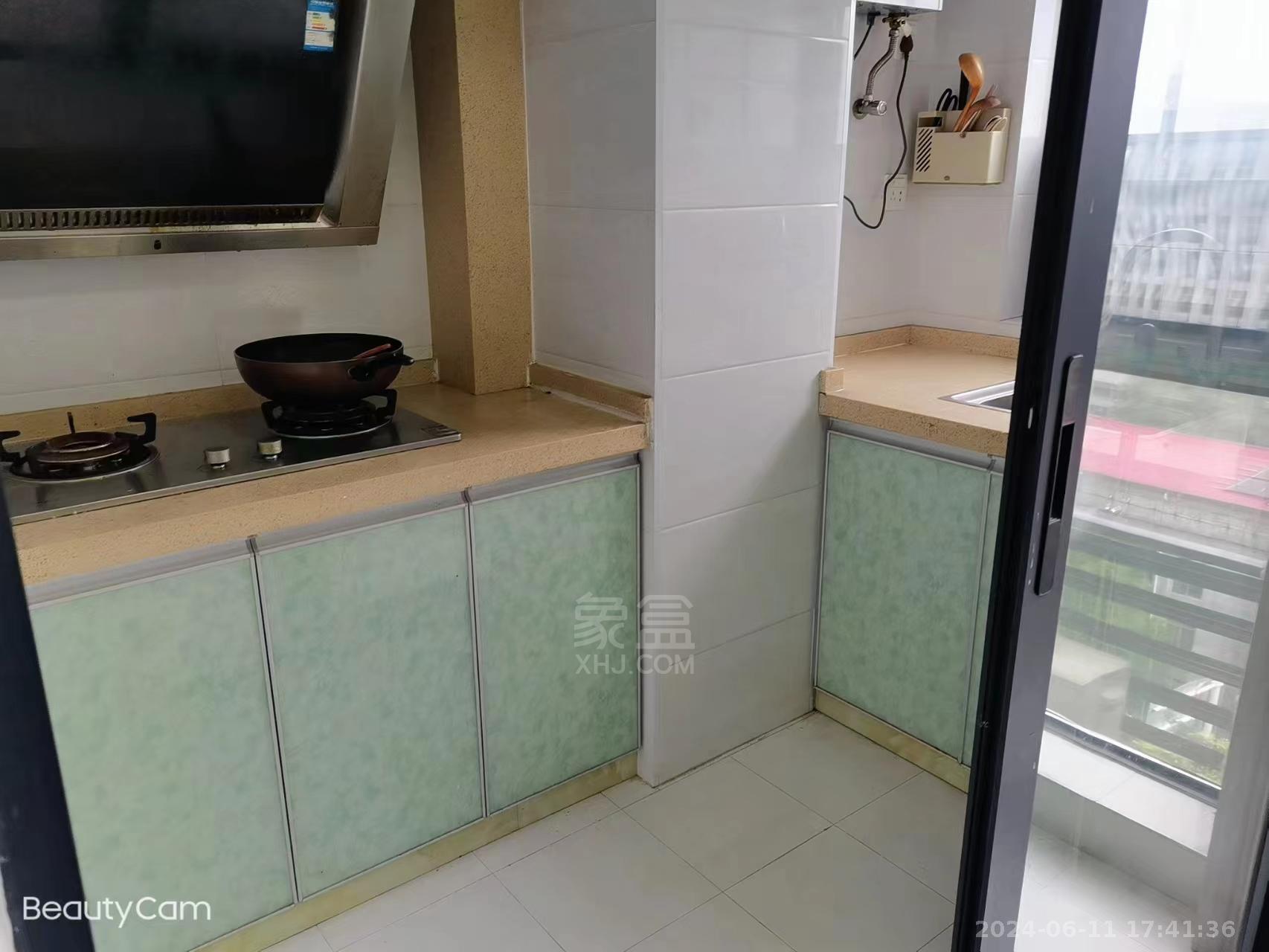 中建御山和苑  1室1厅1卫   1100.00元/月室内图