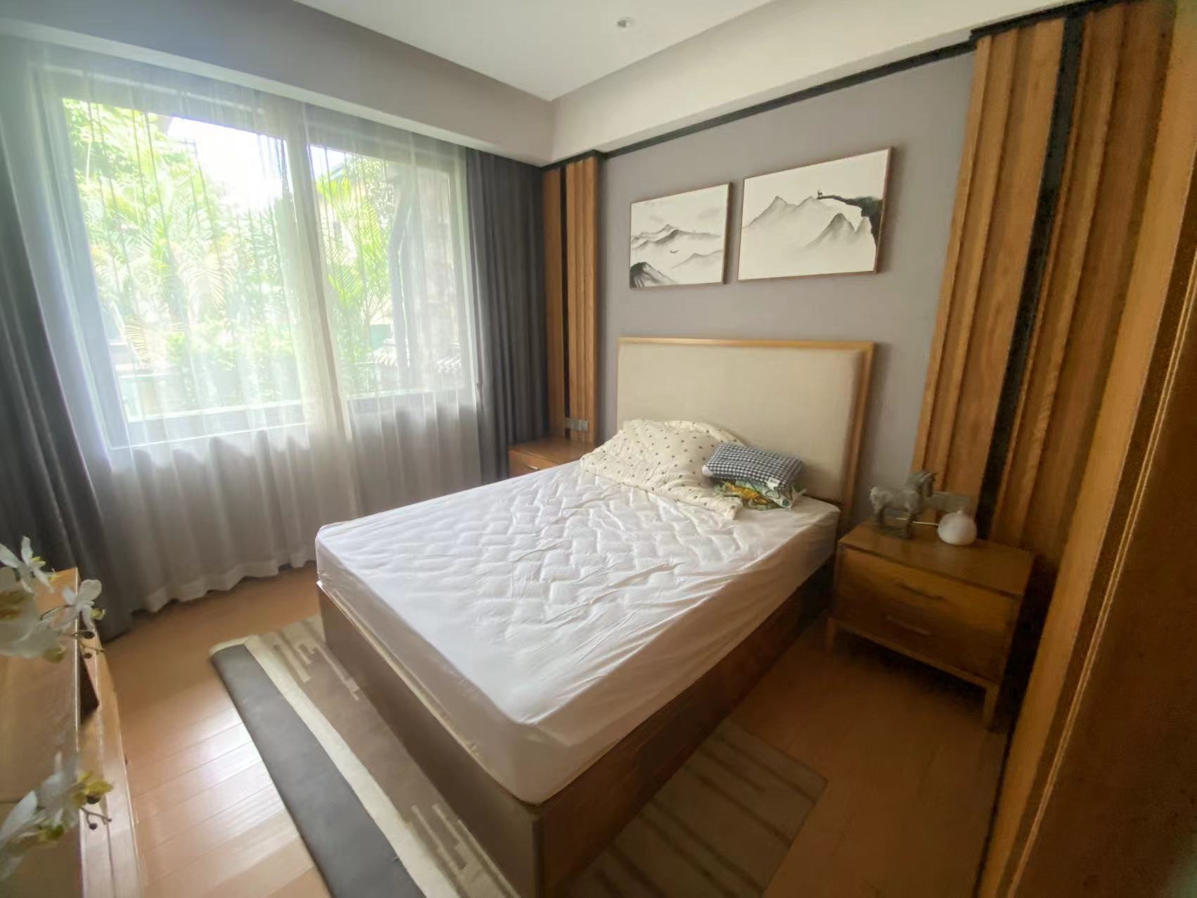 鸿洲江山  5室2厅3卫   1380.00万室内图