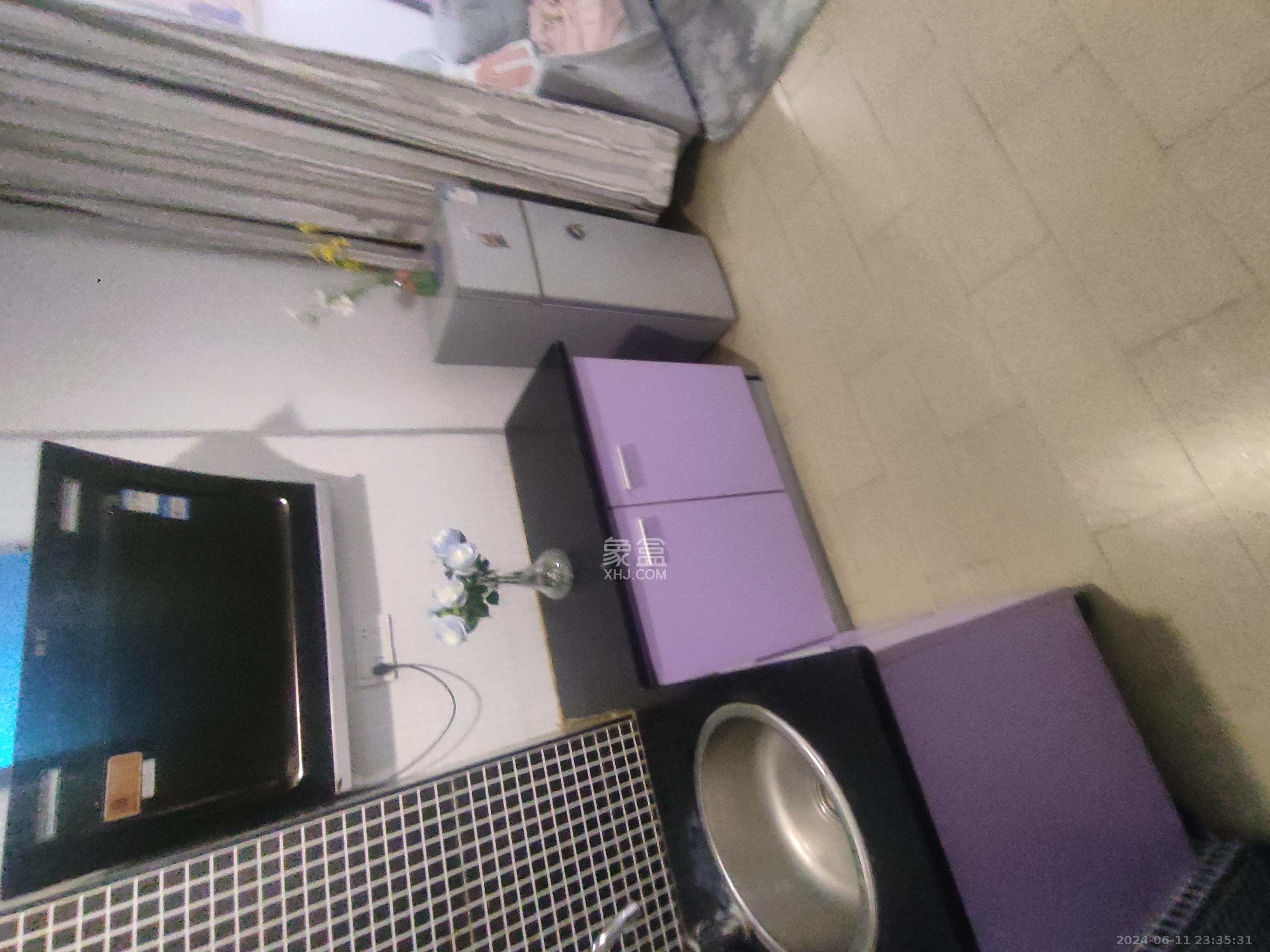 万博汇  1室1厅1卫   1600.00元/月室内图1
