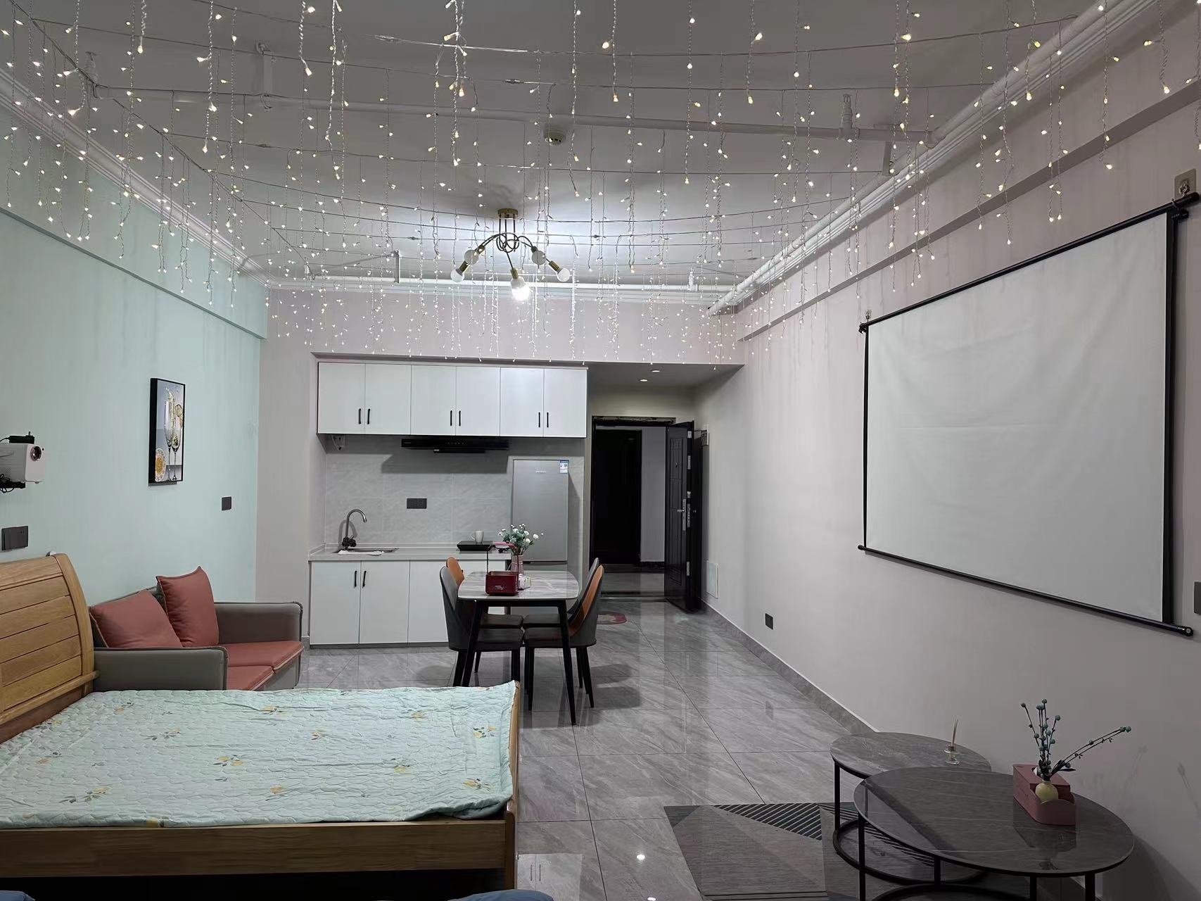 流金岁月-华晨国际 1室1厅1卫 42.8万 流金岁月-华晨国际 1室1厅1卫 42.8万室内图