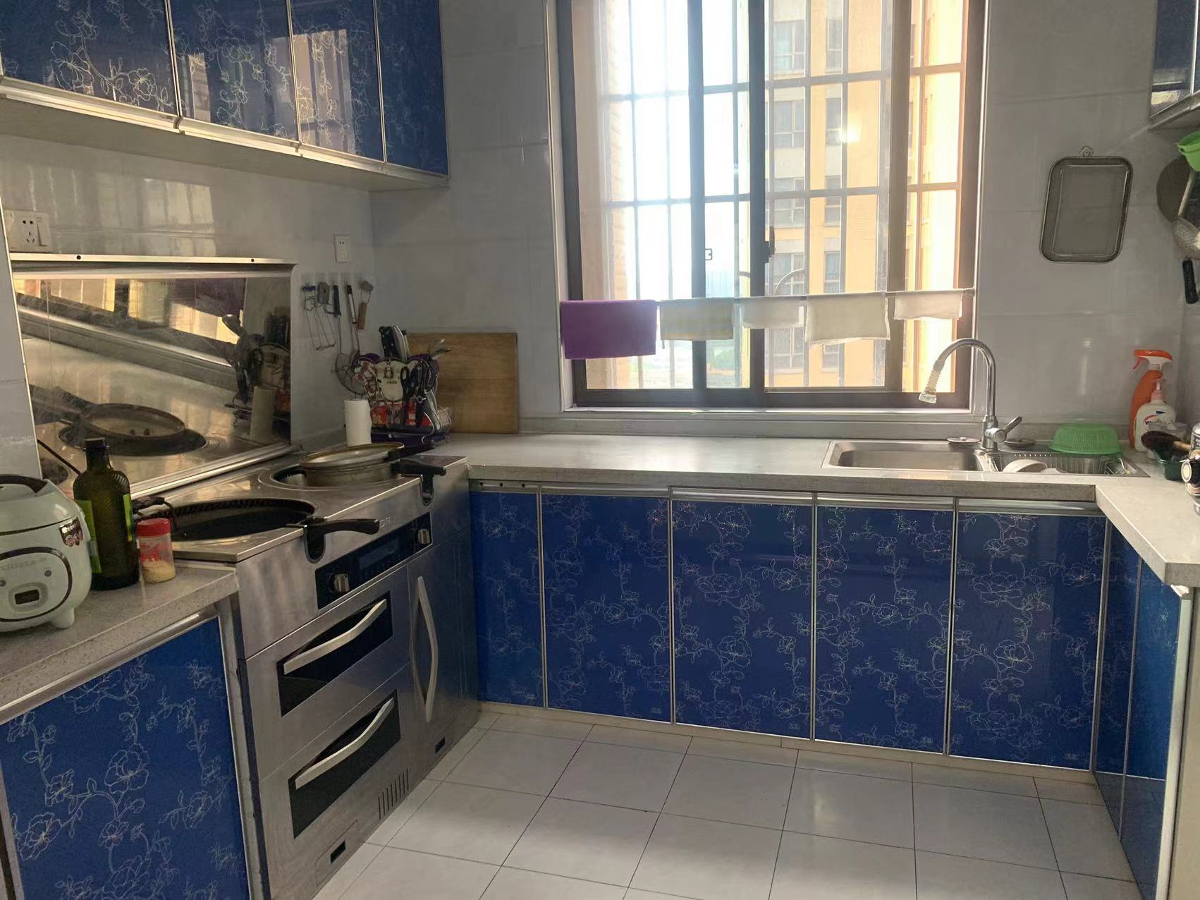 世贸广场 3室2厅1卫 98.8万 世贸广场 3室2厅1卫 98.8万室内图