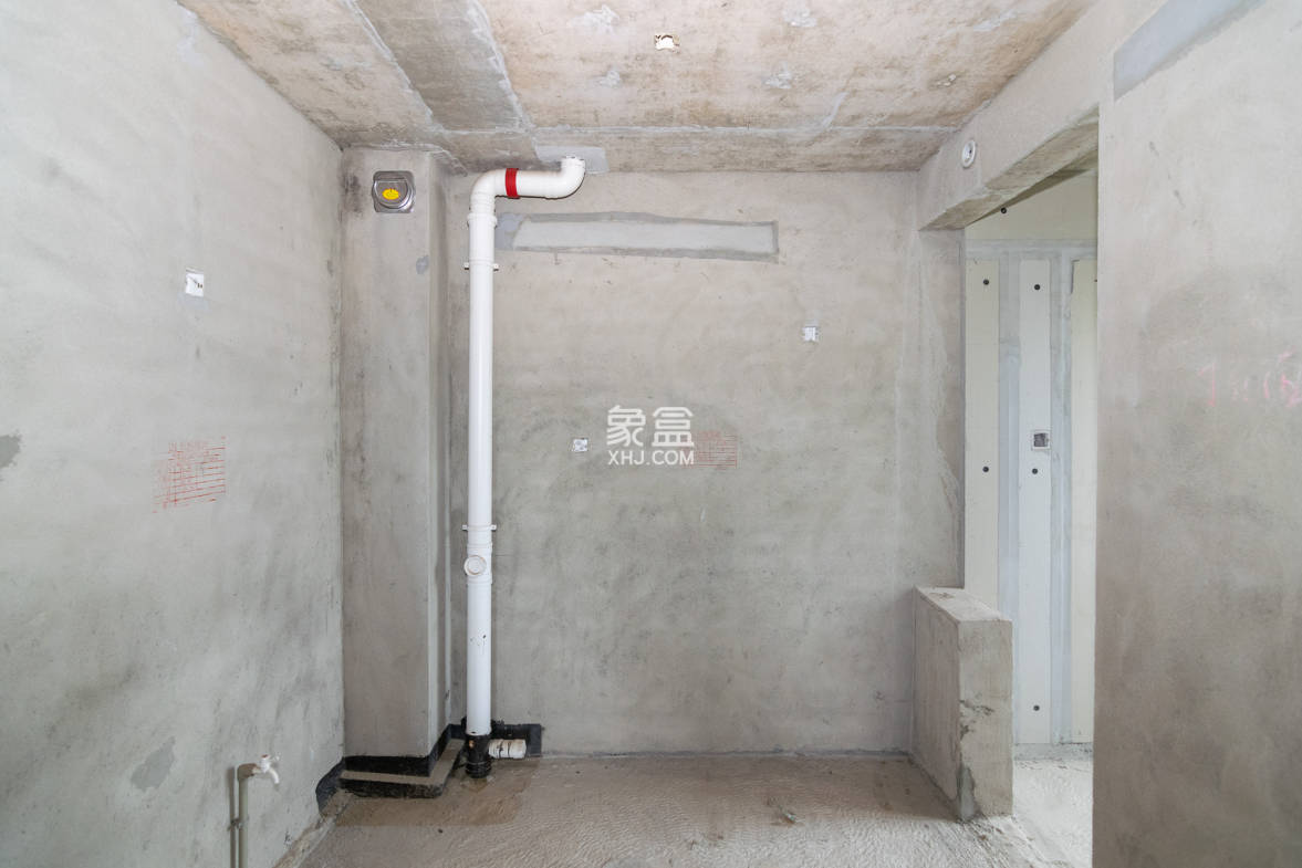 润和谷山郡(悦禧山庄水榭花都) 3室2厅2卫 107.0万 润和谷山郡(悦禧山庄水榭花都) 3室2厅2卫 107.0万厨房