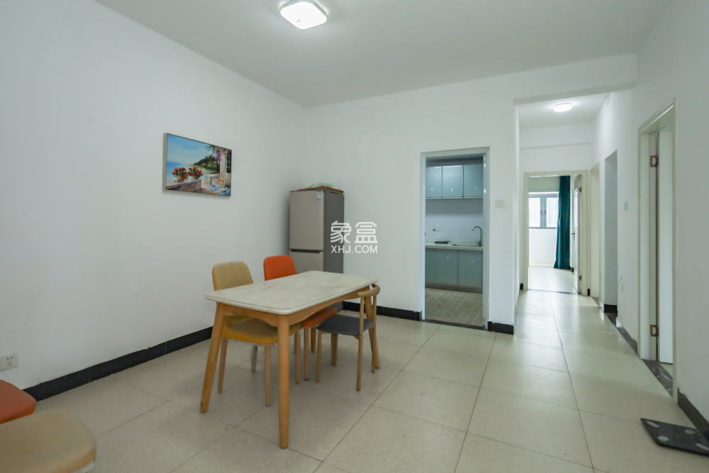 蓝光雍锦阁  3室2厅1卫    127.0万