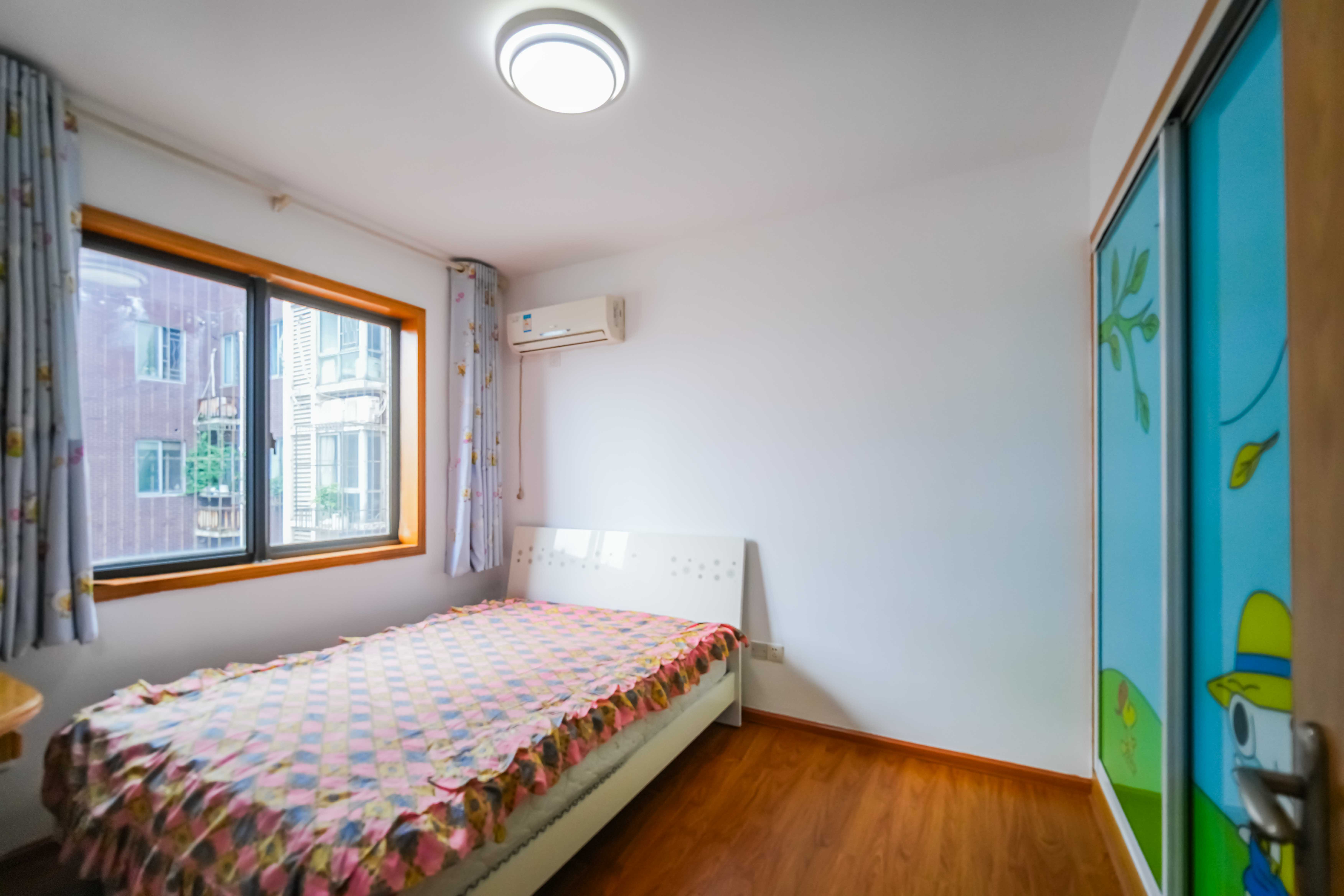 星雨心苑 2室1厅1卫 78.0万 星雨心苑 2室1厅1卫 78.0万卧室