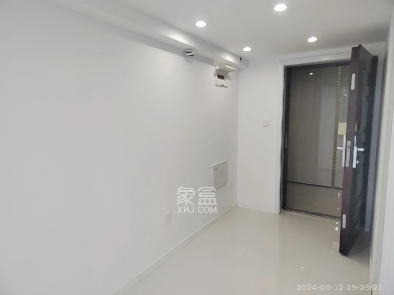 保利天禧EF区  2室1厅1卫   3000.00元/月室内图