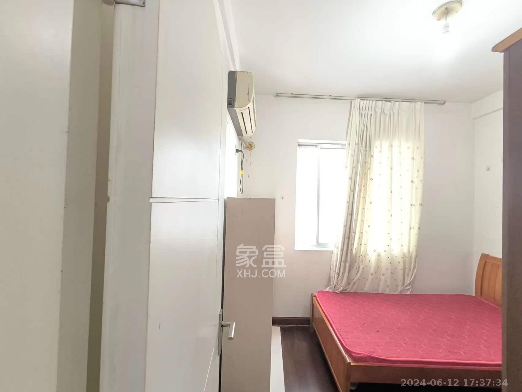 奧克大廈  4室2廳2衛(wèi)   5000.00元/月室內(nèi)圖