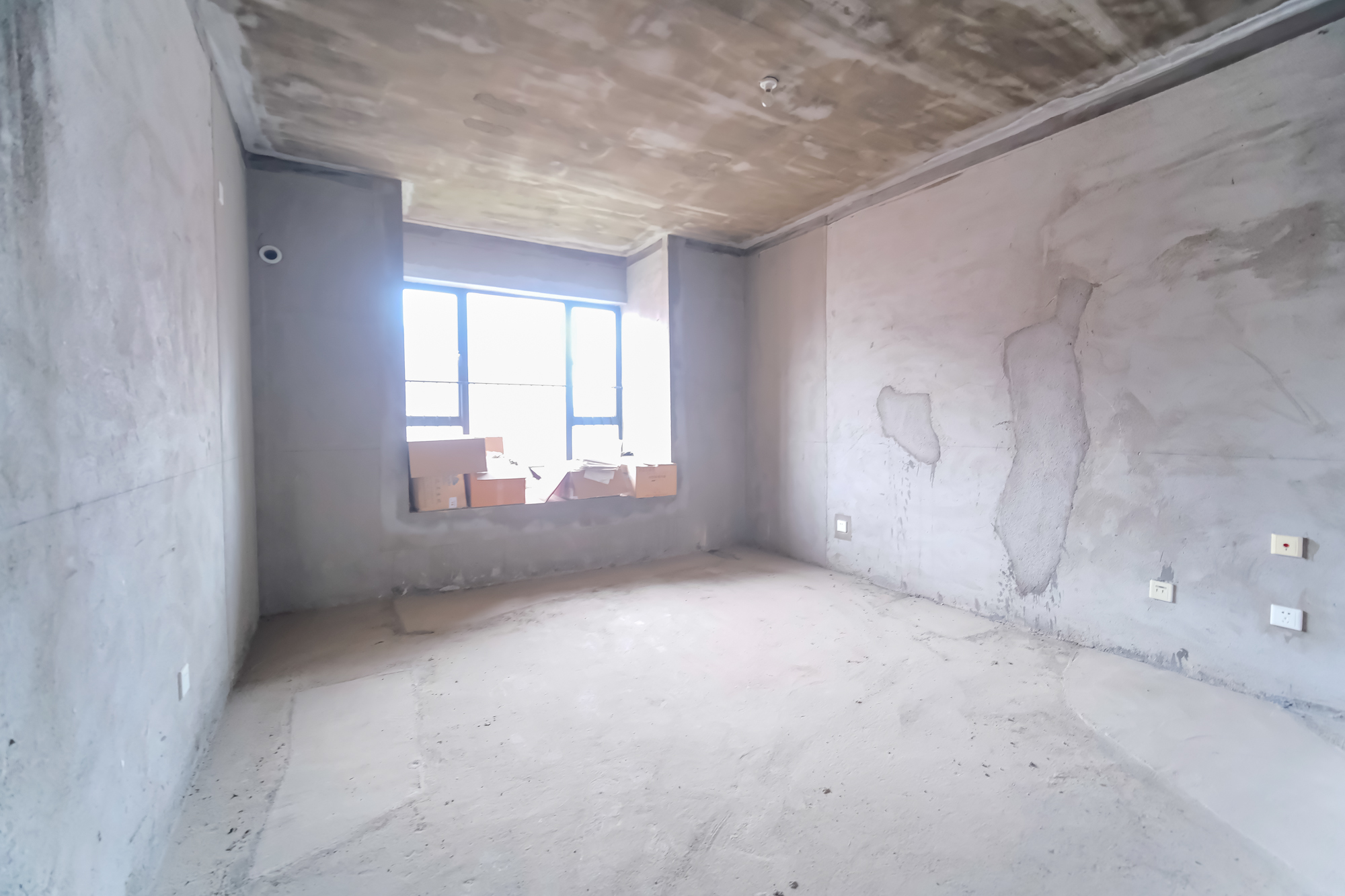 三一街区  5室2厅3卫    112.0万 三一街区  5室2厅3卫    112.0万卧室