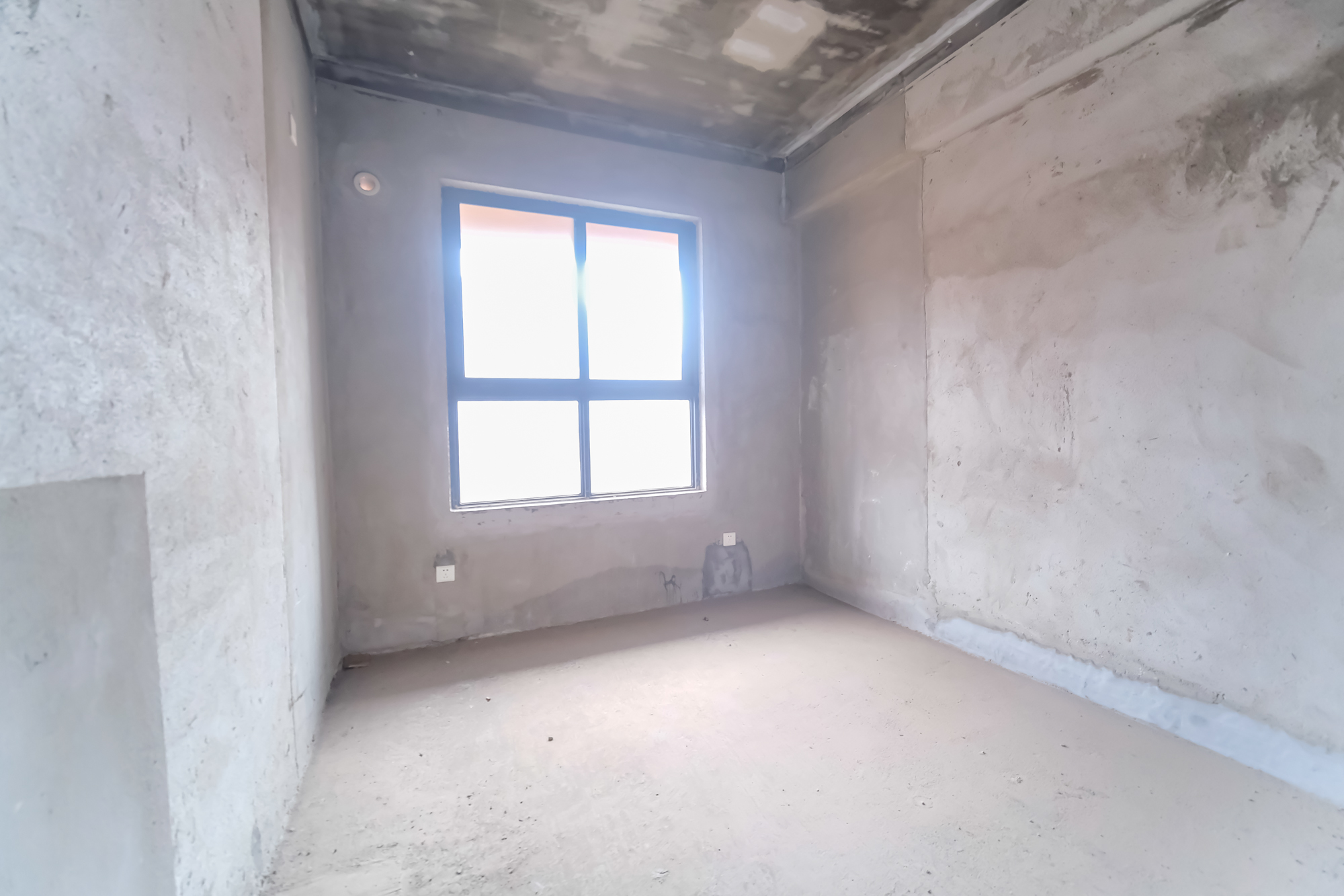 三一街区  5室2厅3卫    112.0万 三一街区  5室2厅3卫    112.0万卧室