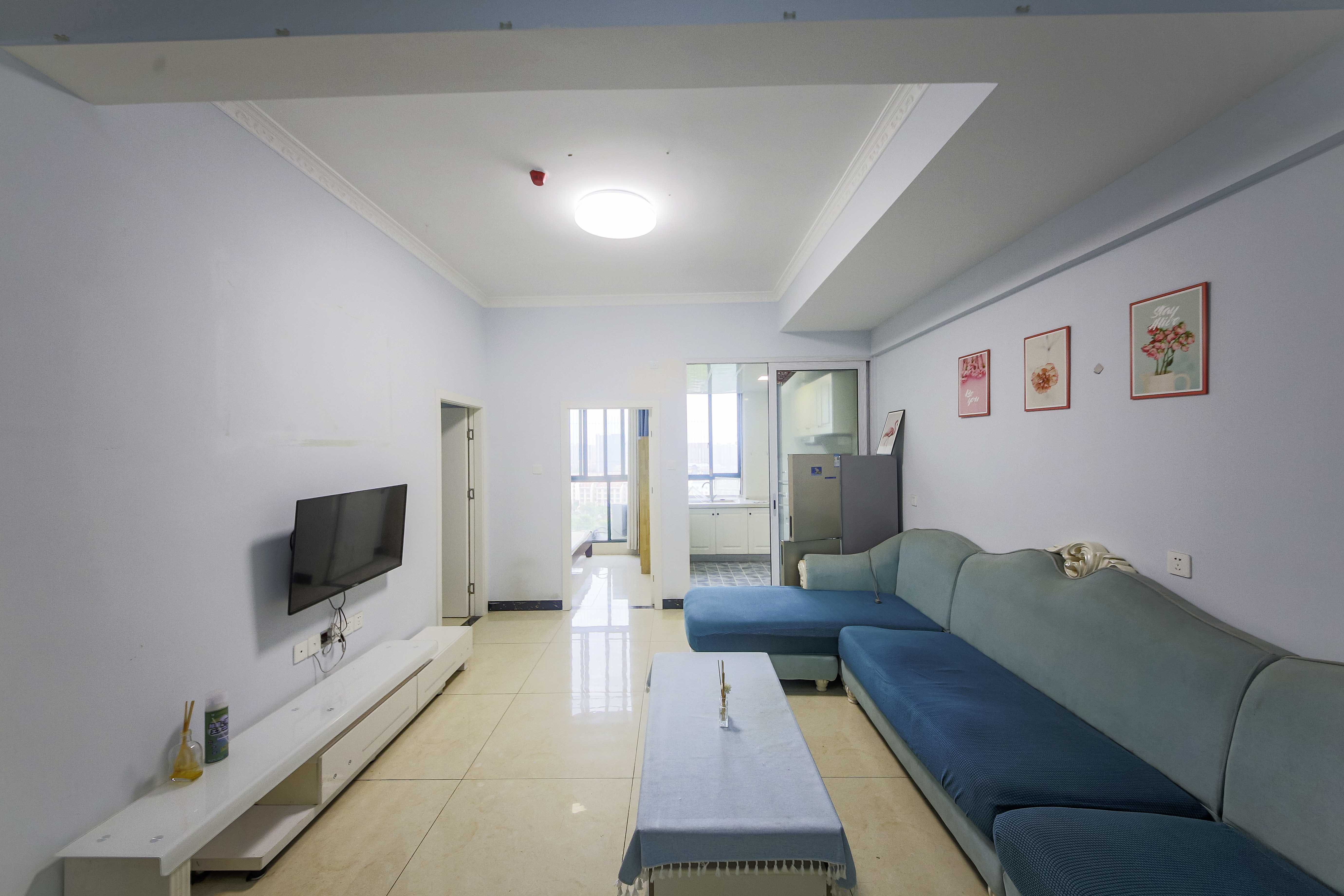 才子嘉都 2室1厅1卫 45.6万 才子嘉都 2室1厅1卫 45.6万客厅