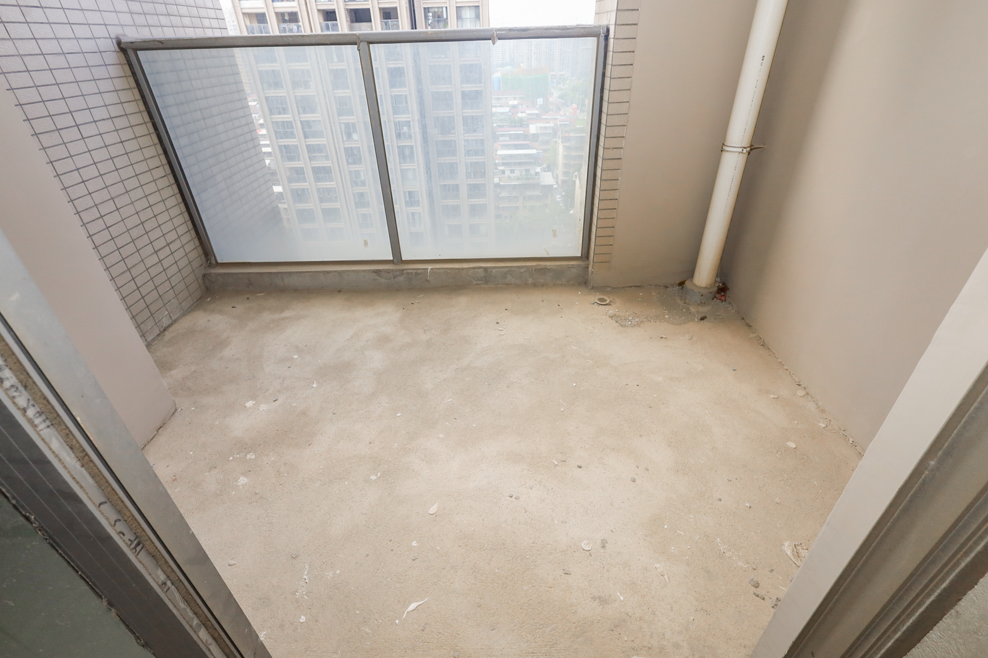 八方小区C区  3室2厅2卫    350.0万 八方小区C区  3室2厅2卫    350.0万其他